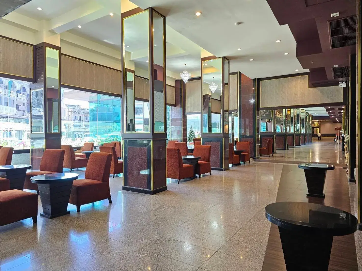 Seating area, Restaurant/Places to Eat in Boutique City And Bravo Hotel Pattaya