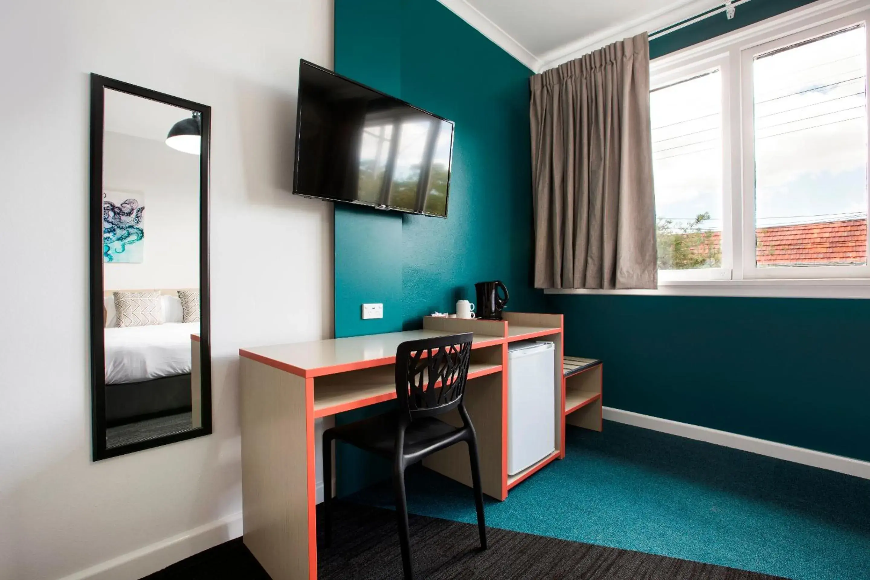 Photo of the whole room, Bed in Greenacre Hotel Photo of the whole room, Bed in Greenacre Hotel