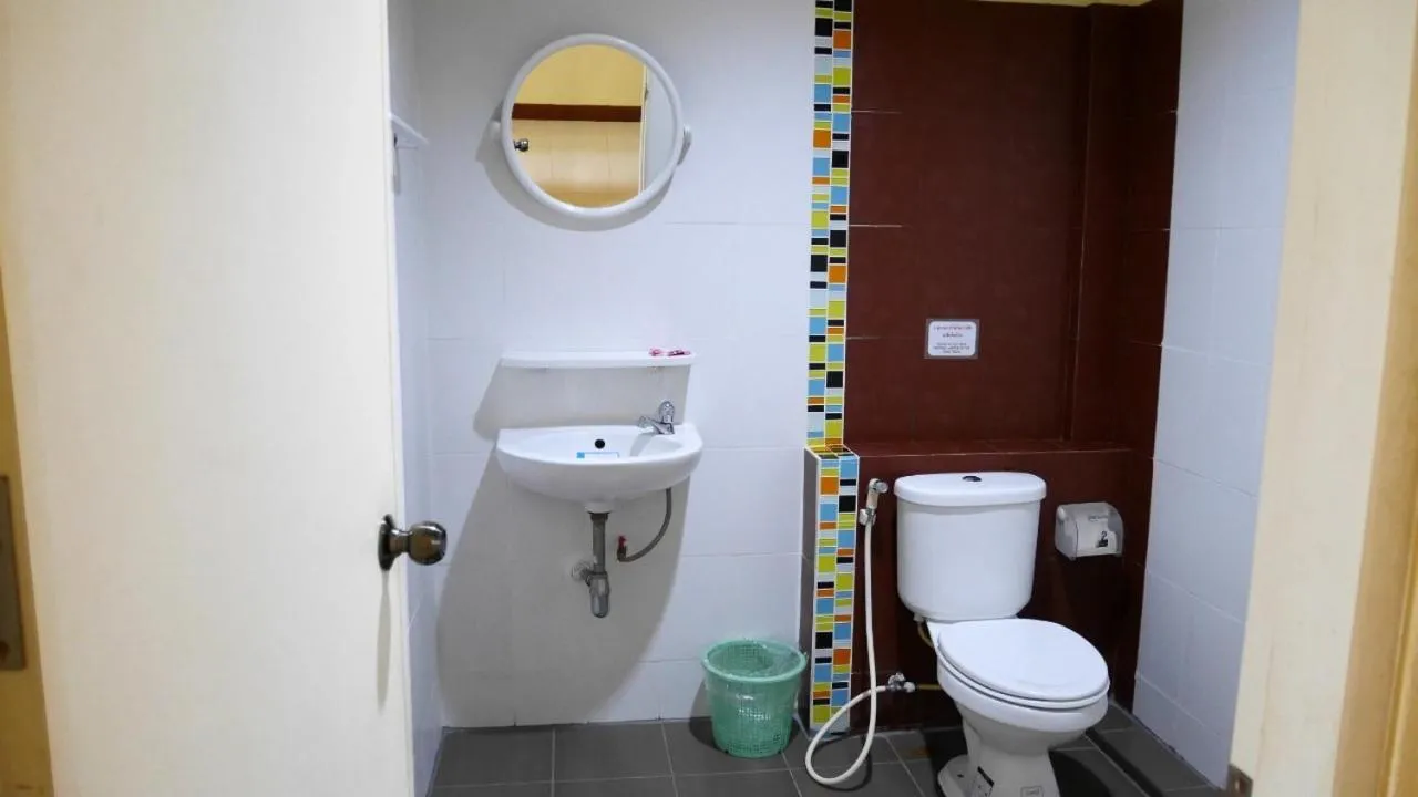 Sangthong Building