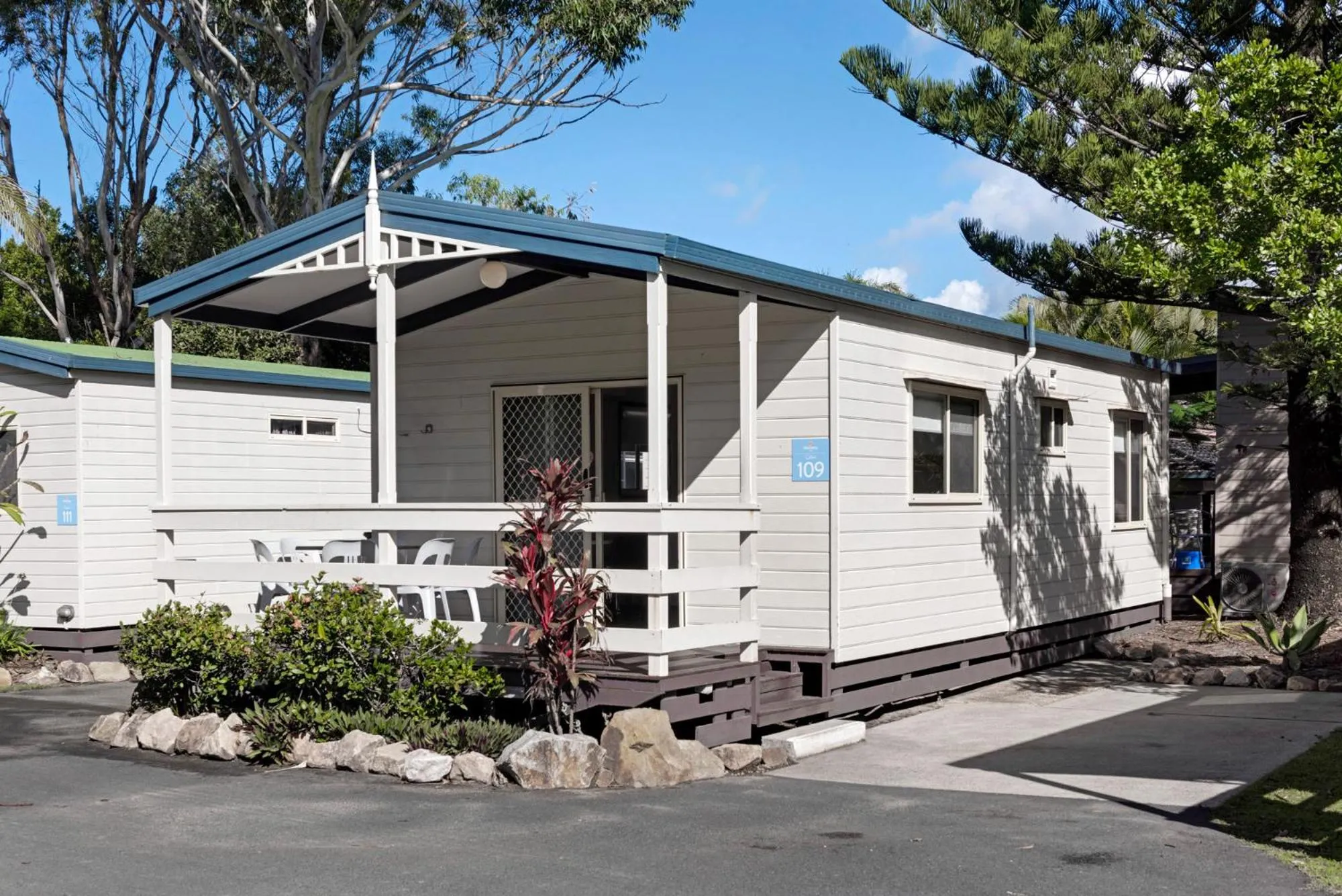 Facade/entrance in Discovery Parks - Emerald Beach