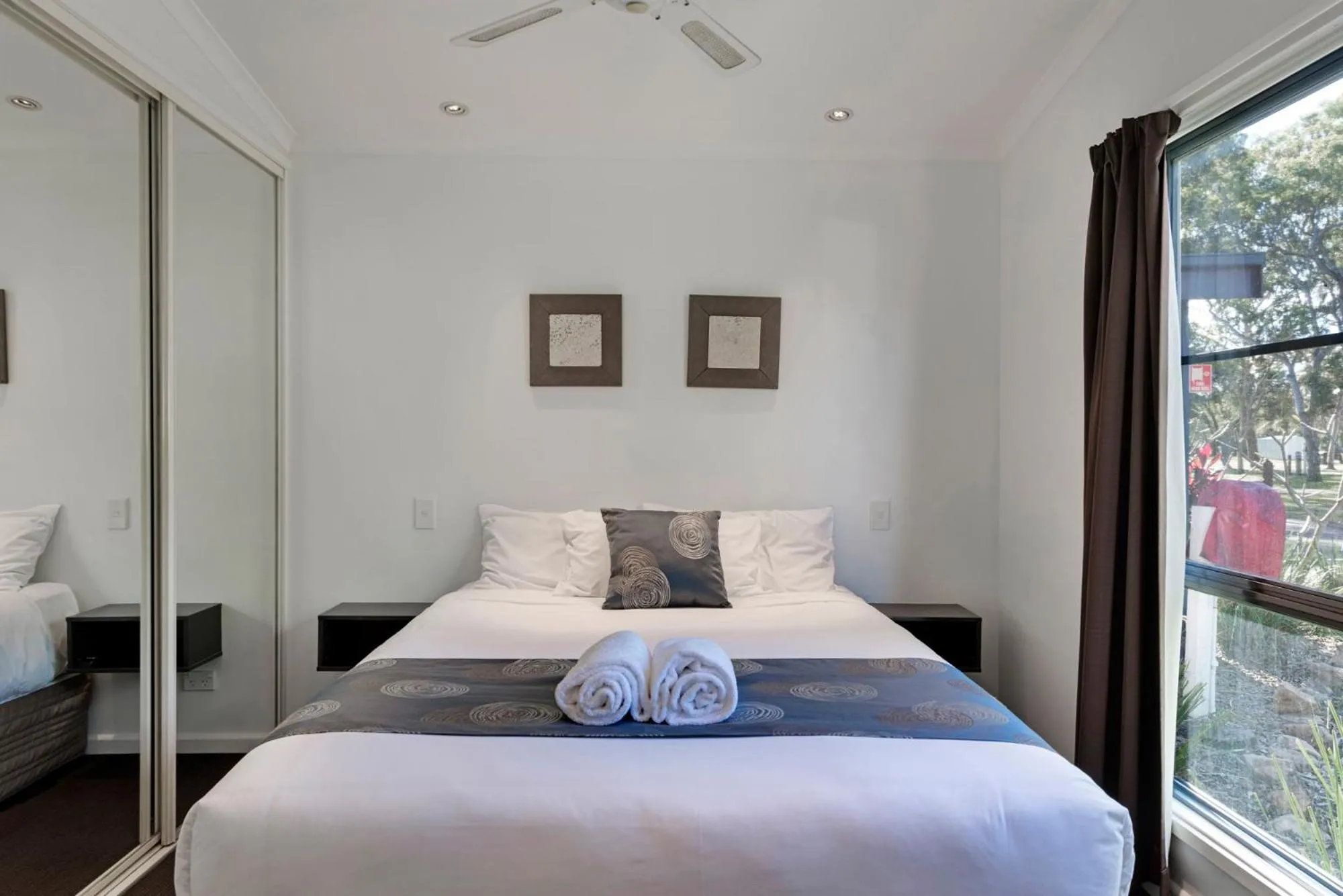 Bedroom, Bed in Discovery Parks - Emerald Beach