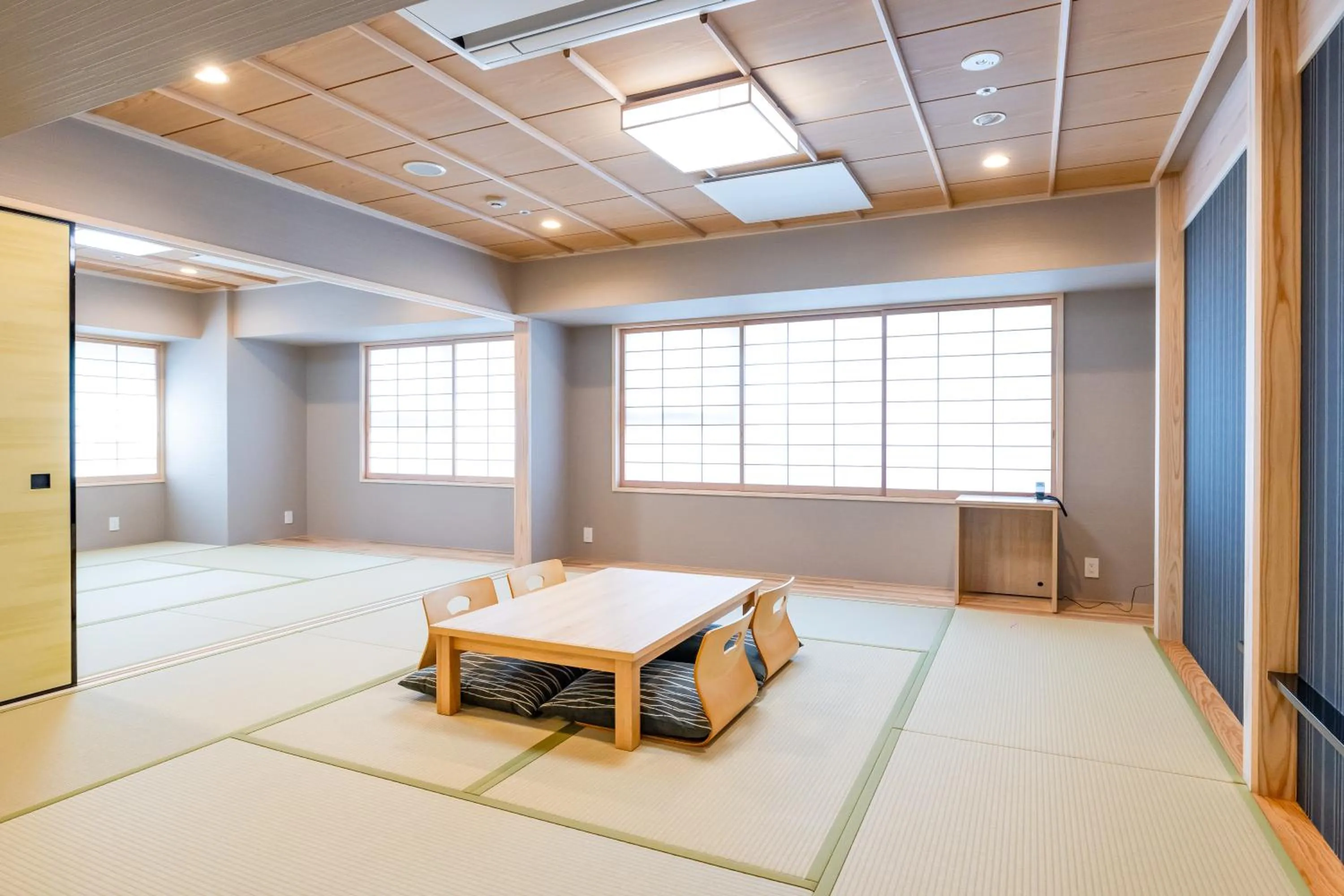 Photo of the whole room in Ryokan Ginkaku Kyoto