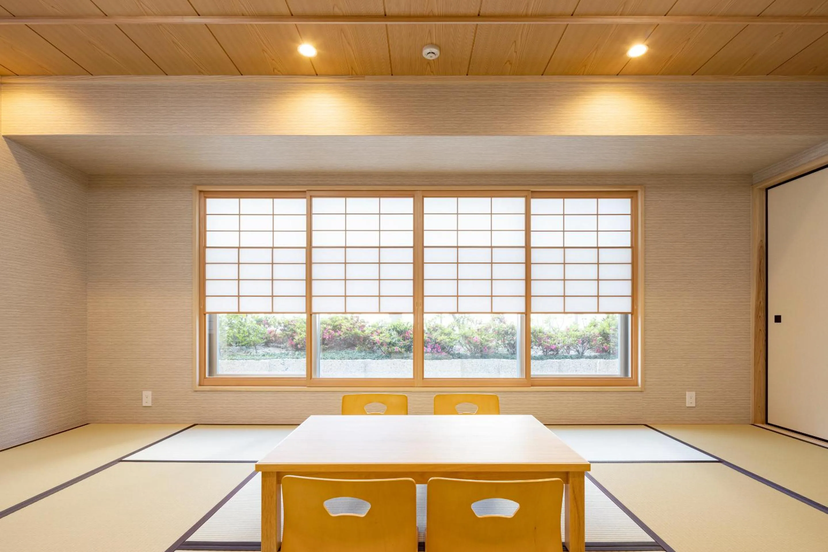 Photo of the whole room, Bed in Ryokan Ginkaku Kyoto