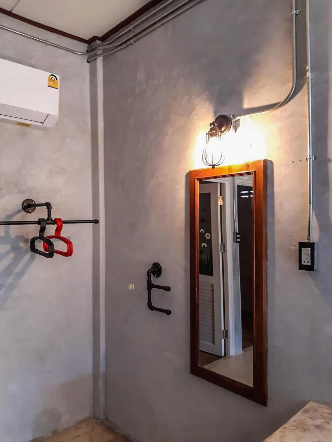 Photo of the whole room in Samanta By The Sea