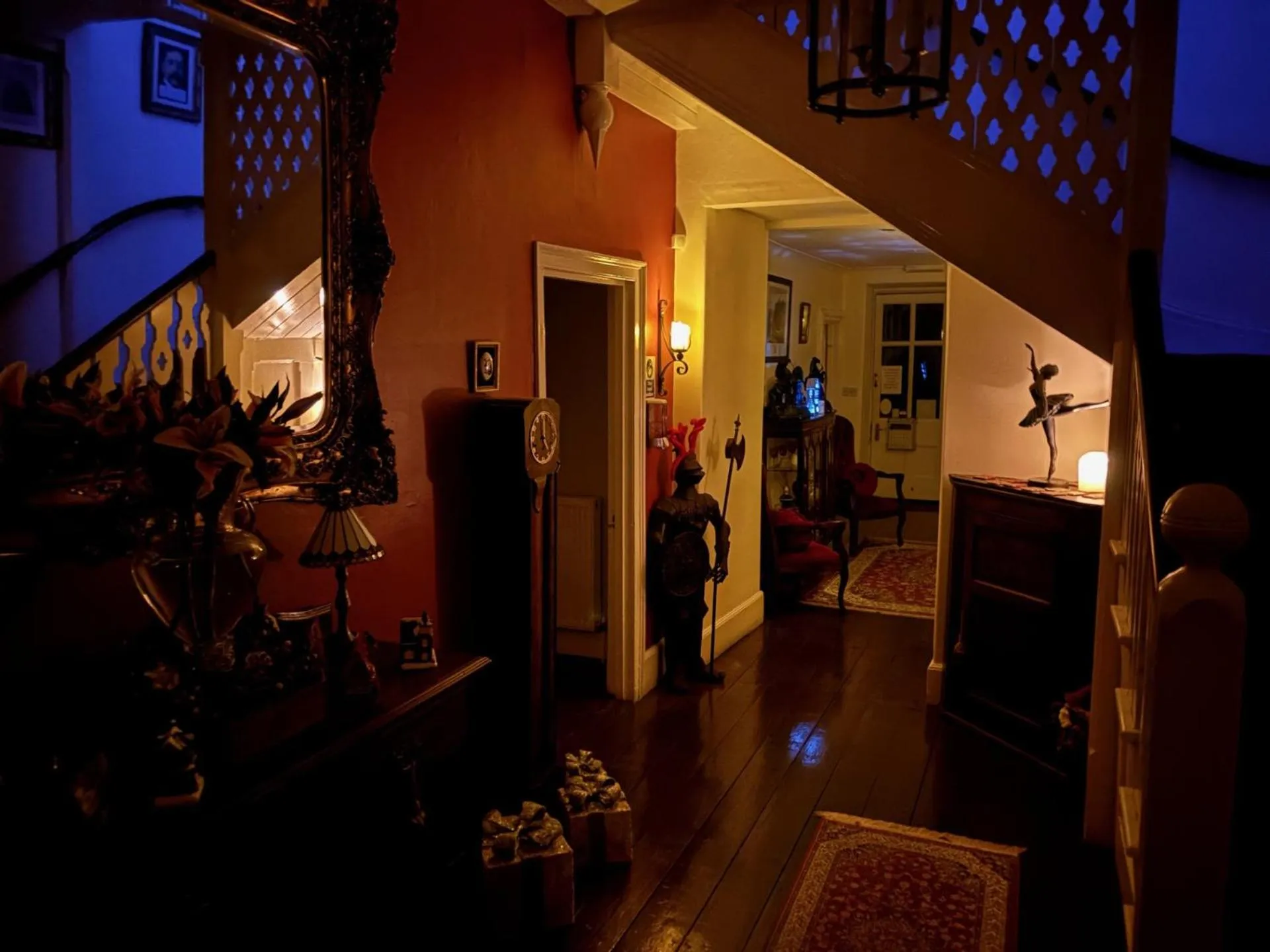 Lobby or reception in Plas Tan-Yr-Allt Historic Country House B&B