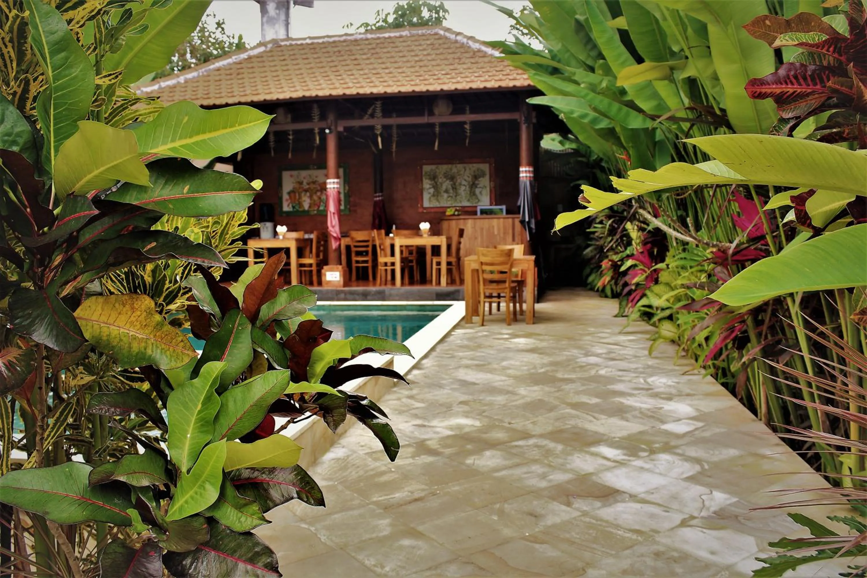 Restaurant/places to eat in Saka Village Resort Ubud