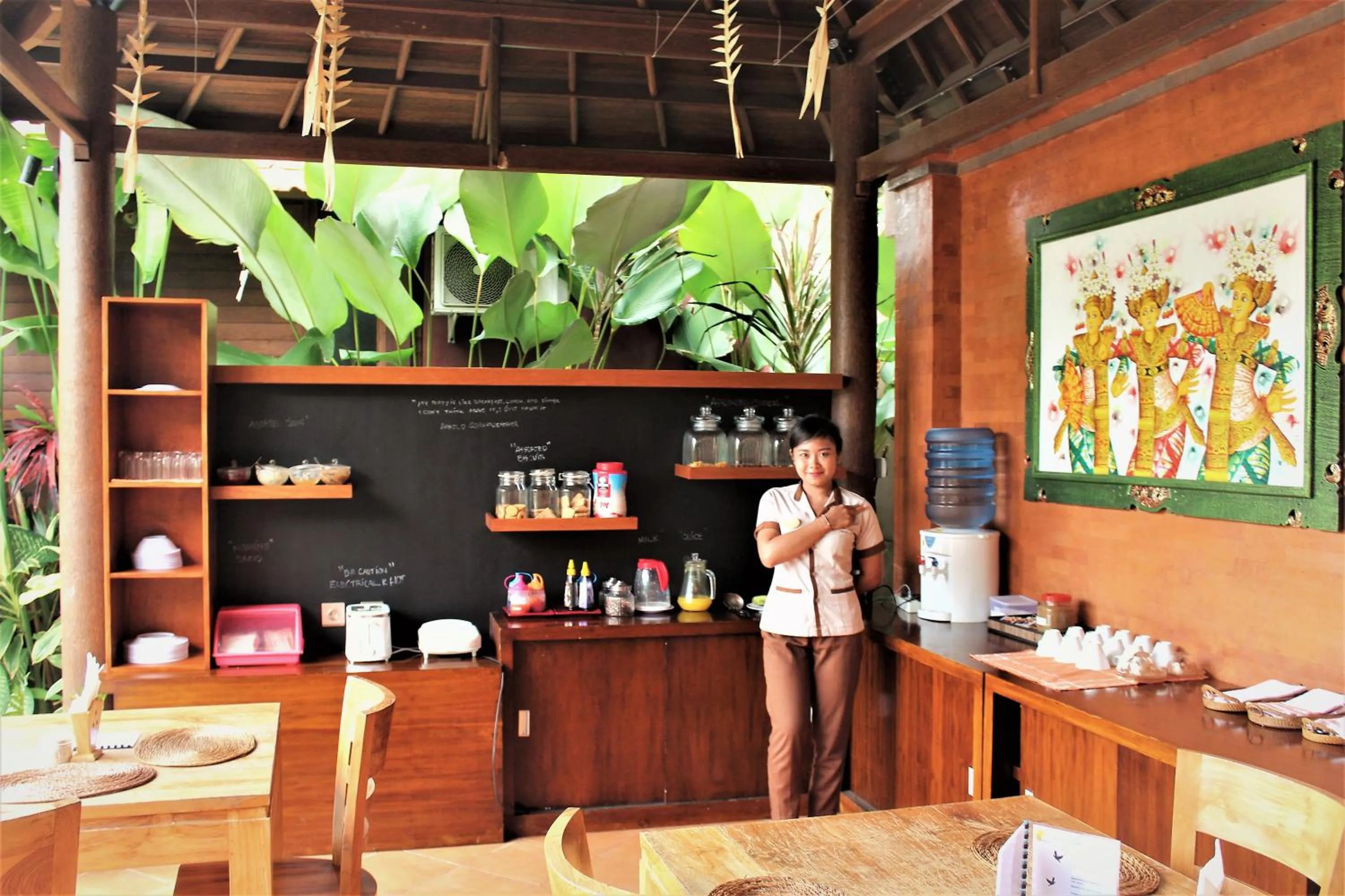 Restaurant/places to eat in Saka Village Resort Ubud