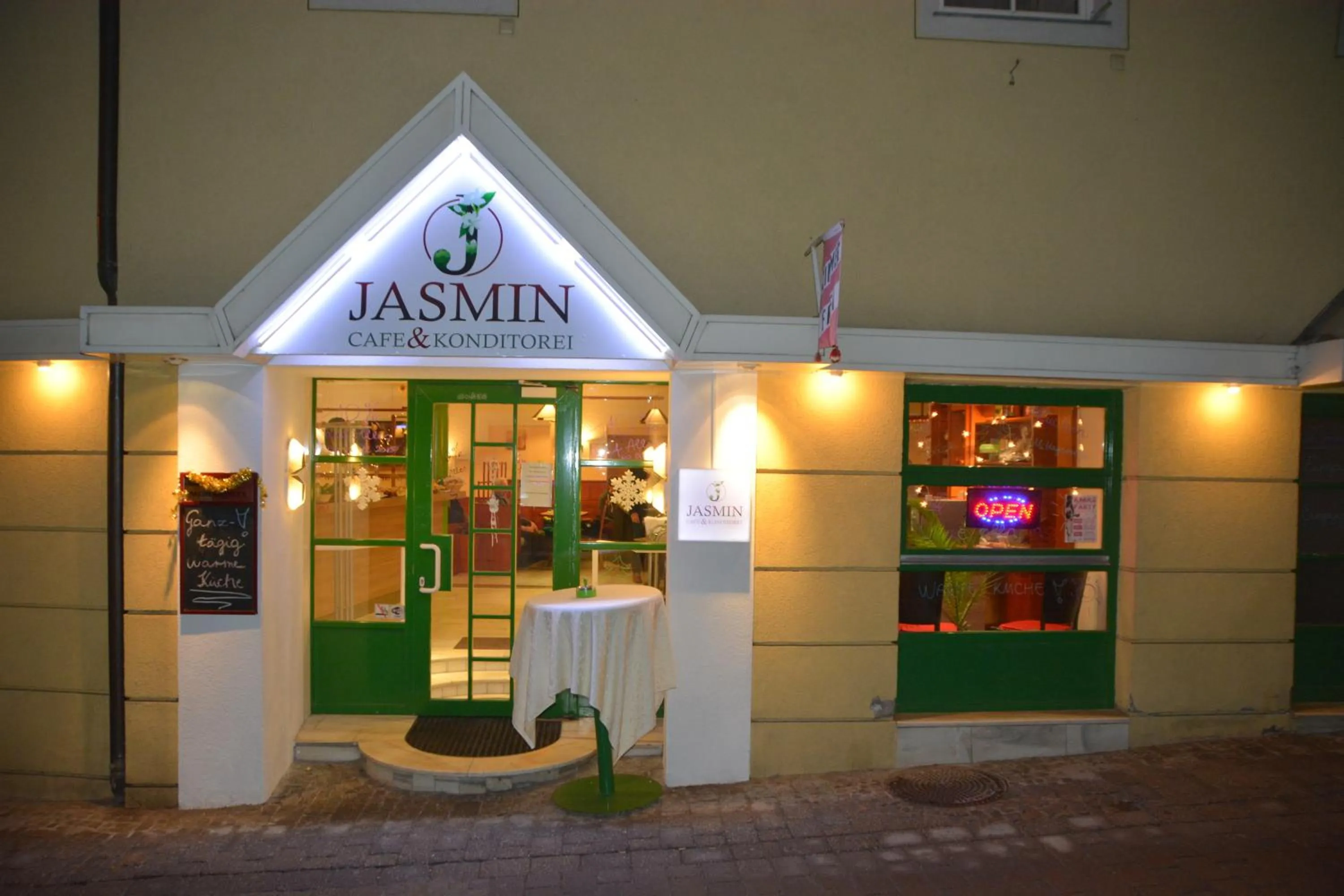 Facade/entrance in Jasmin Privatzimmer