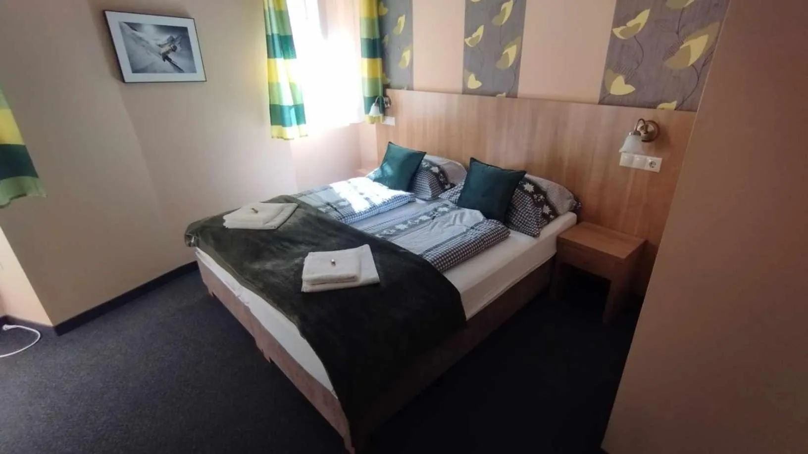 Bed in Jasmin Privatzimmer