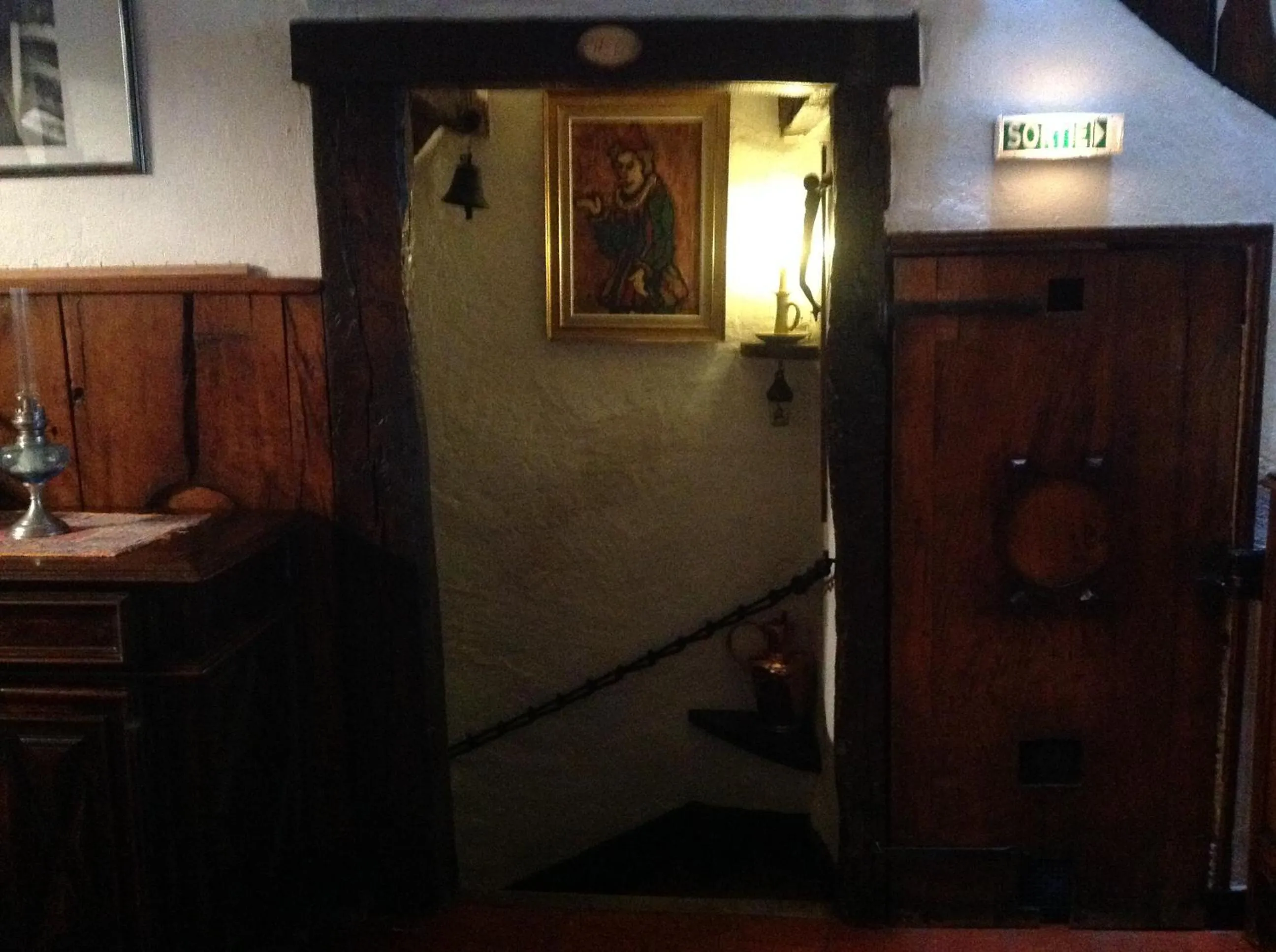 Decorative detail in Auberge des Seigneurs