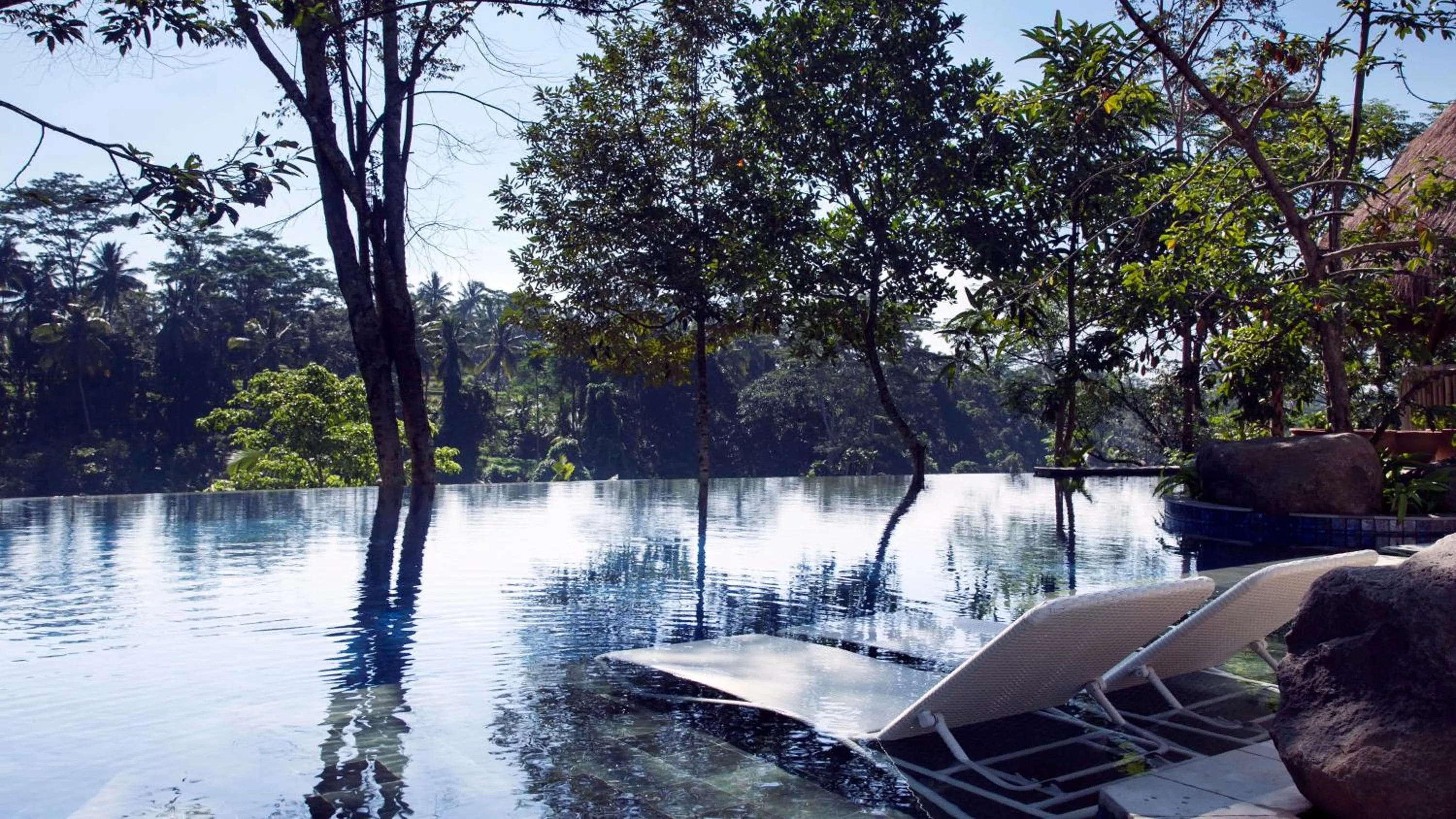 Day in Tejaprana Resort & Spa