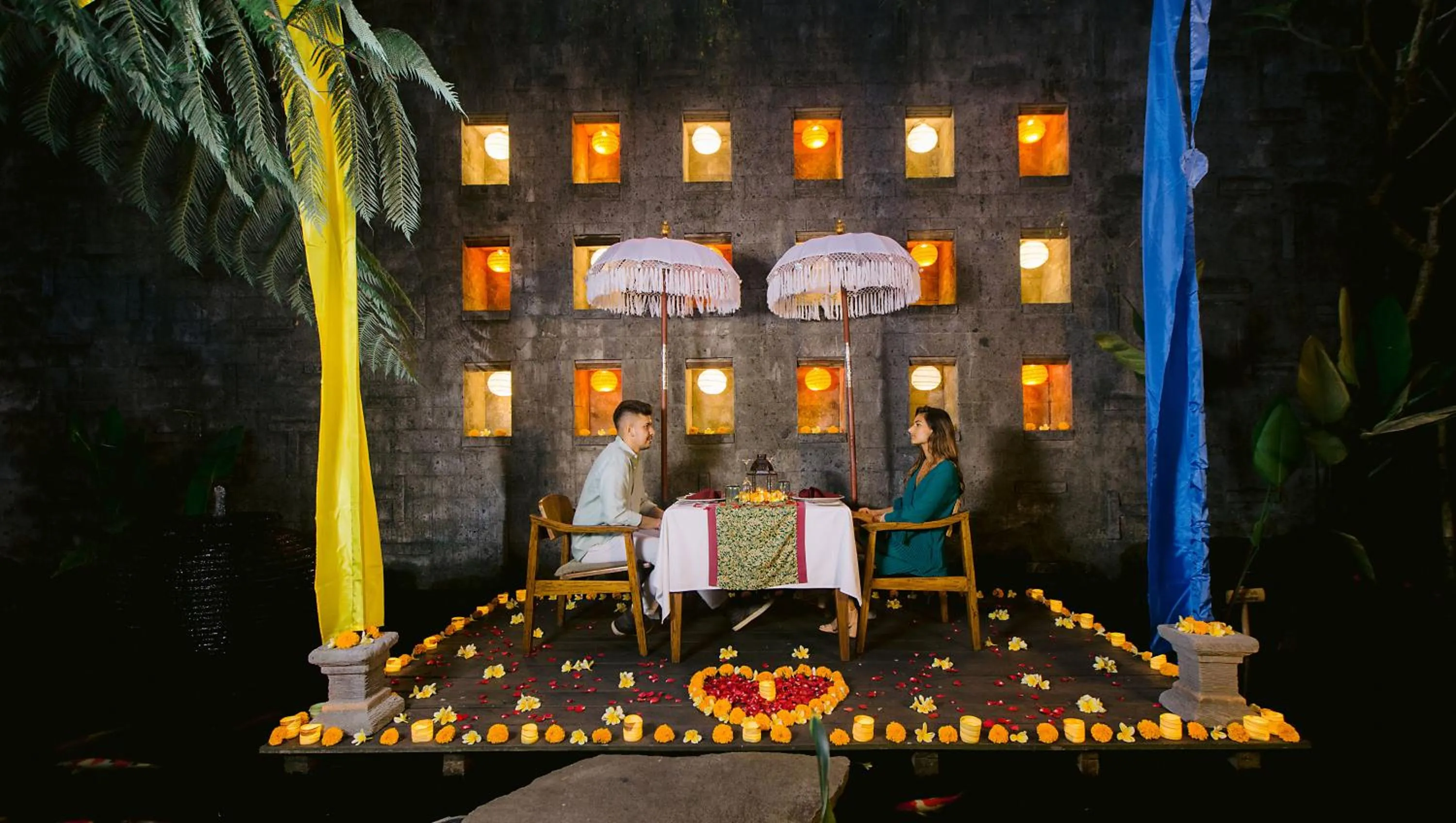 Night in Tejaprana Resort & Spa