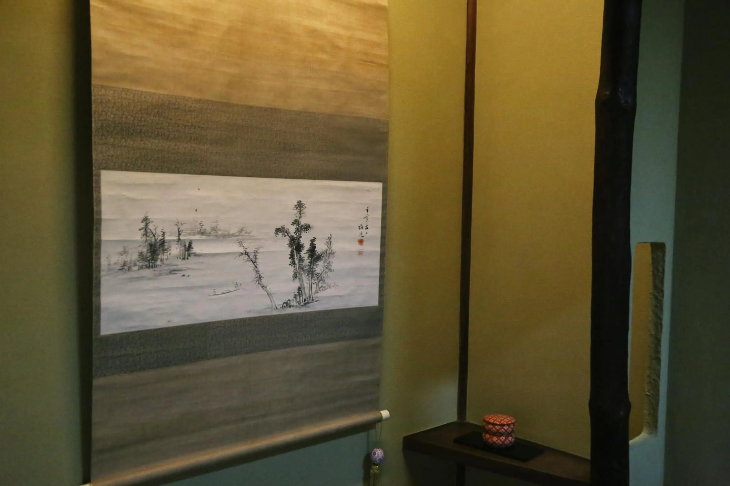 Decorative detail in Show-an Machiya Inn