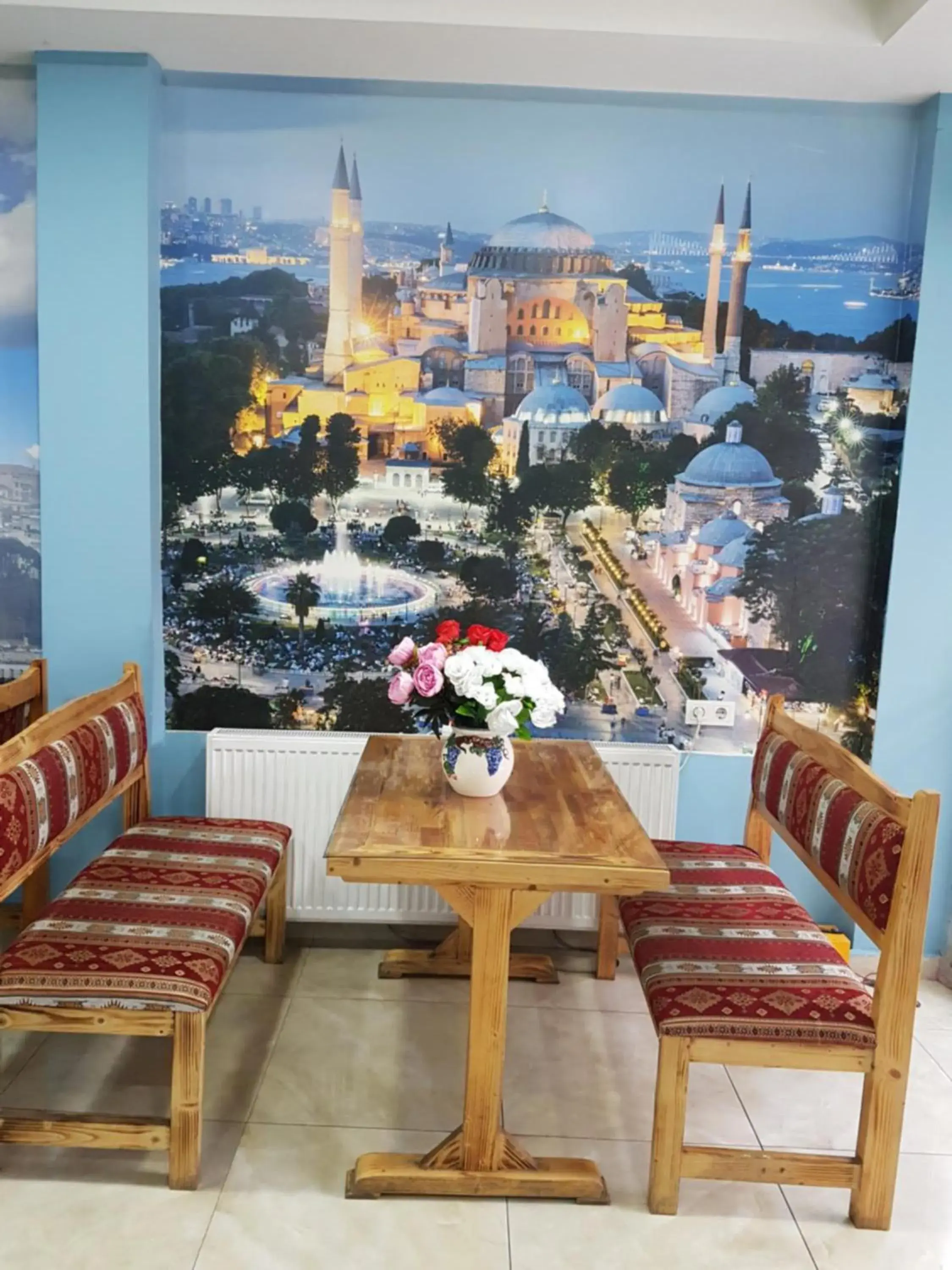 Restaurant/places to eat in Seyri Istanbul Hotel Restaurant/places to eat in Seyri Istanbul Hotel