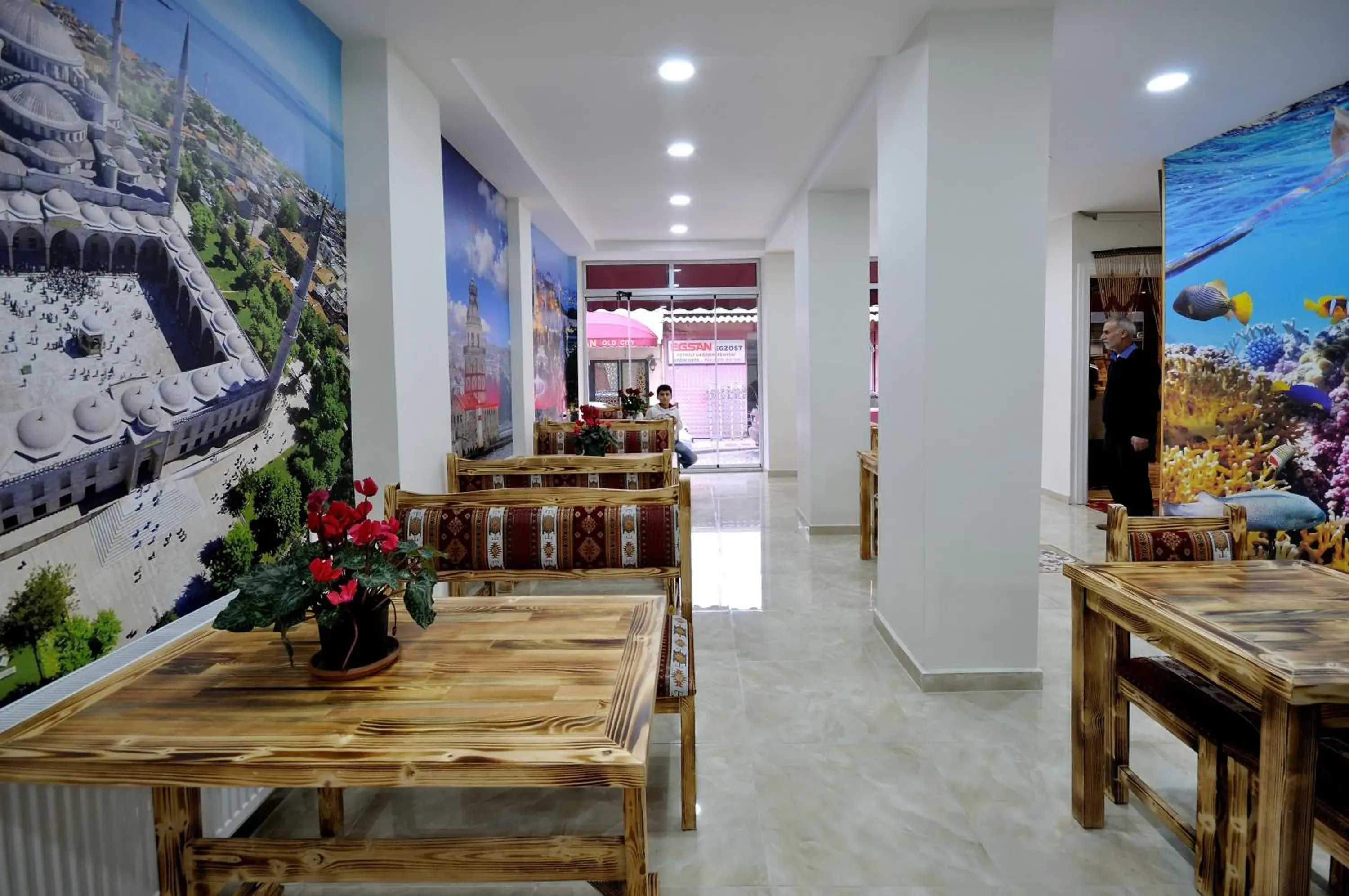 Restaurant/places to eat in Seyri Istanbul Hotel Restaurant/places to eat in Seyri Istanbul Hotel