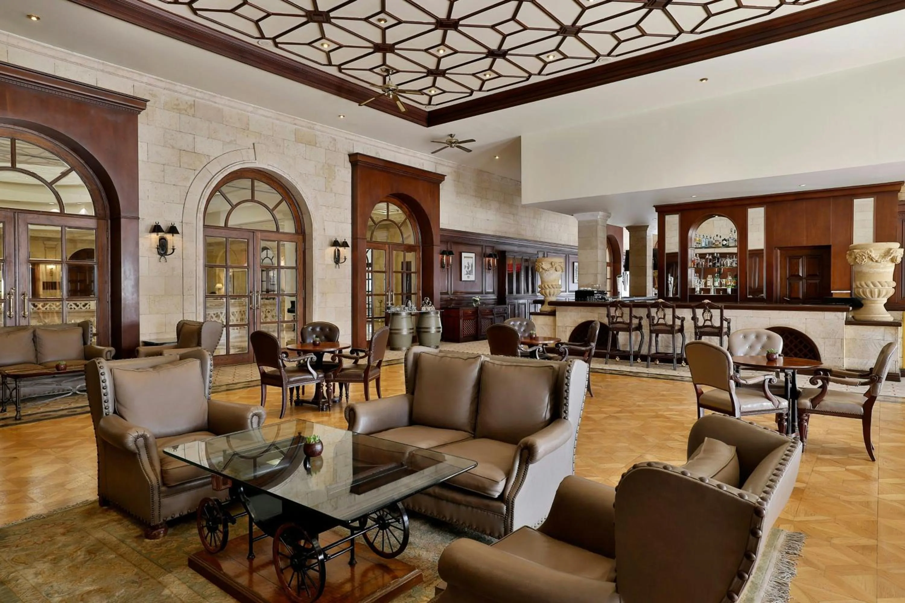 Lounge or bar in JW Marriott Hotel Cairo