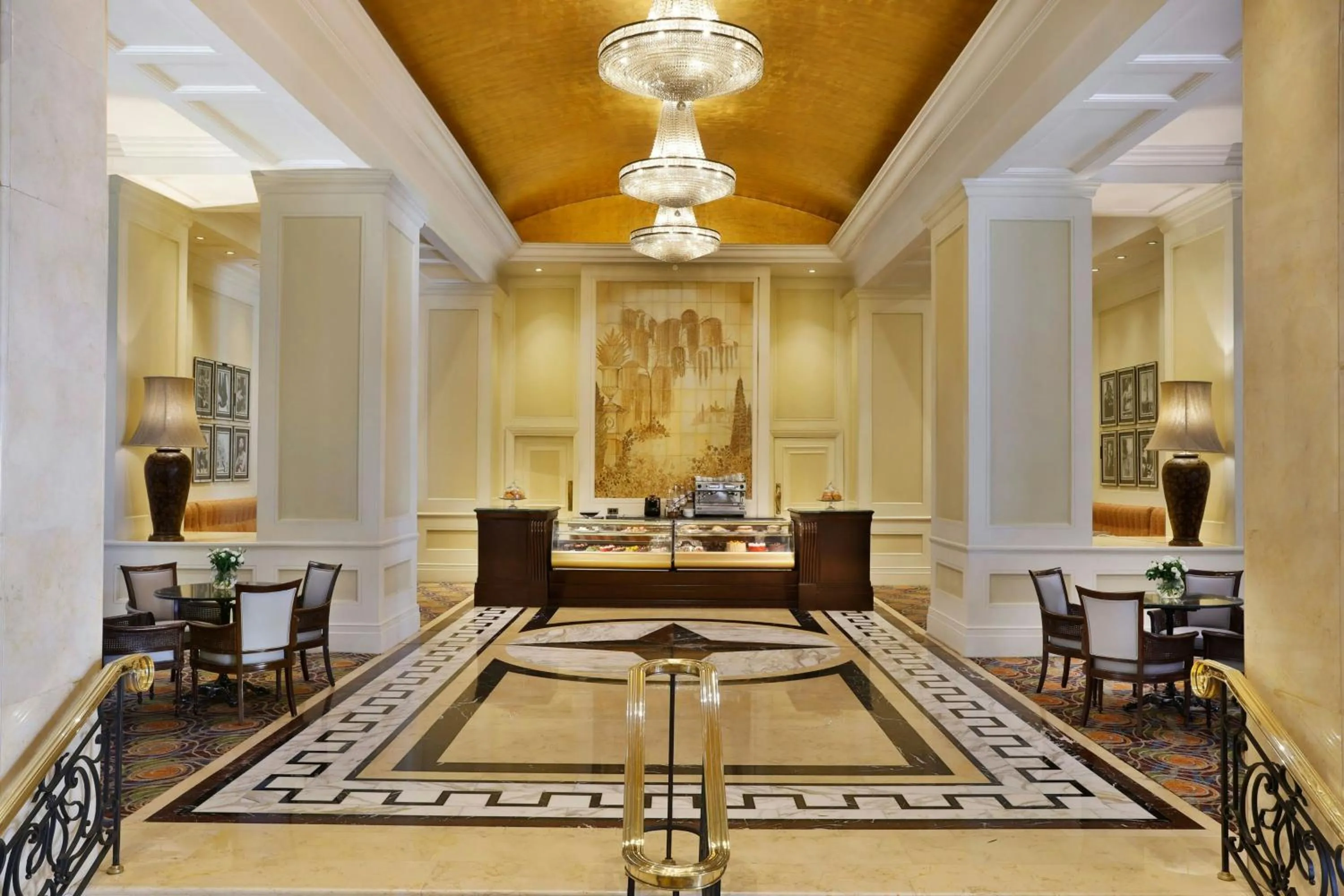 Restaurant/places to eat in JW Marriott Hotel Cairo