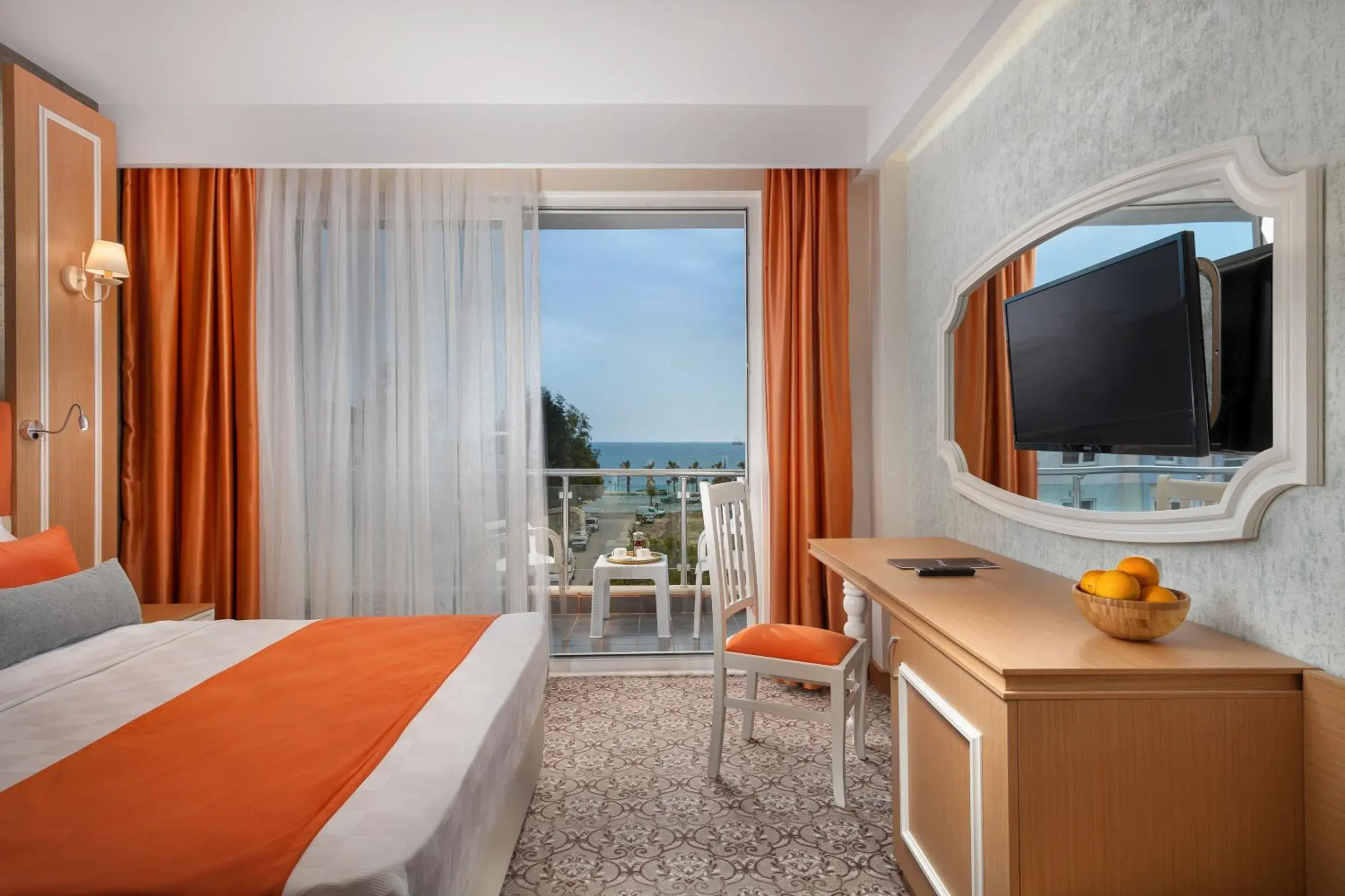 Standard Room with Partial Sea View in Golden Orange Hotel Standard Room with Partial Sea View in Golden Orange Hotel