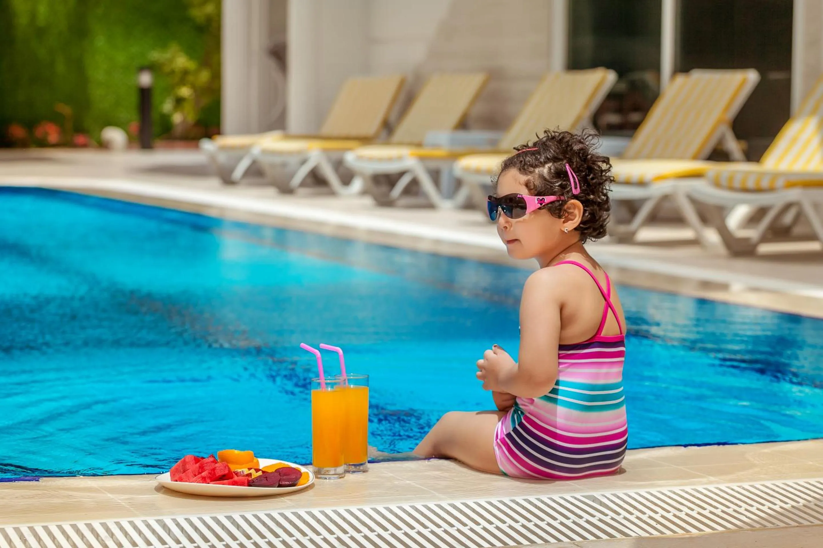 Food in Golden Orange Hotel