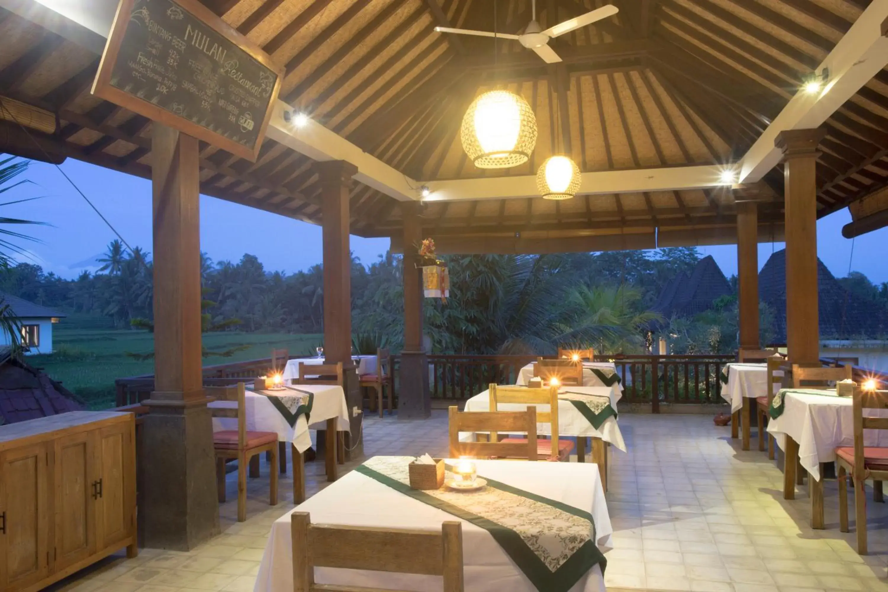 Restaurant/places to eat in Masia Villa Ubud Restaurant/places to eat in Masia Villa Ubud