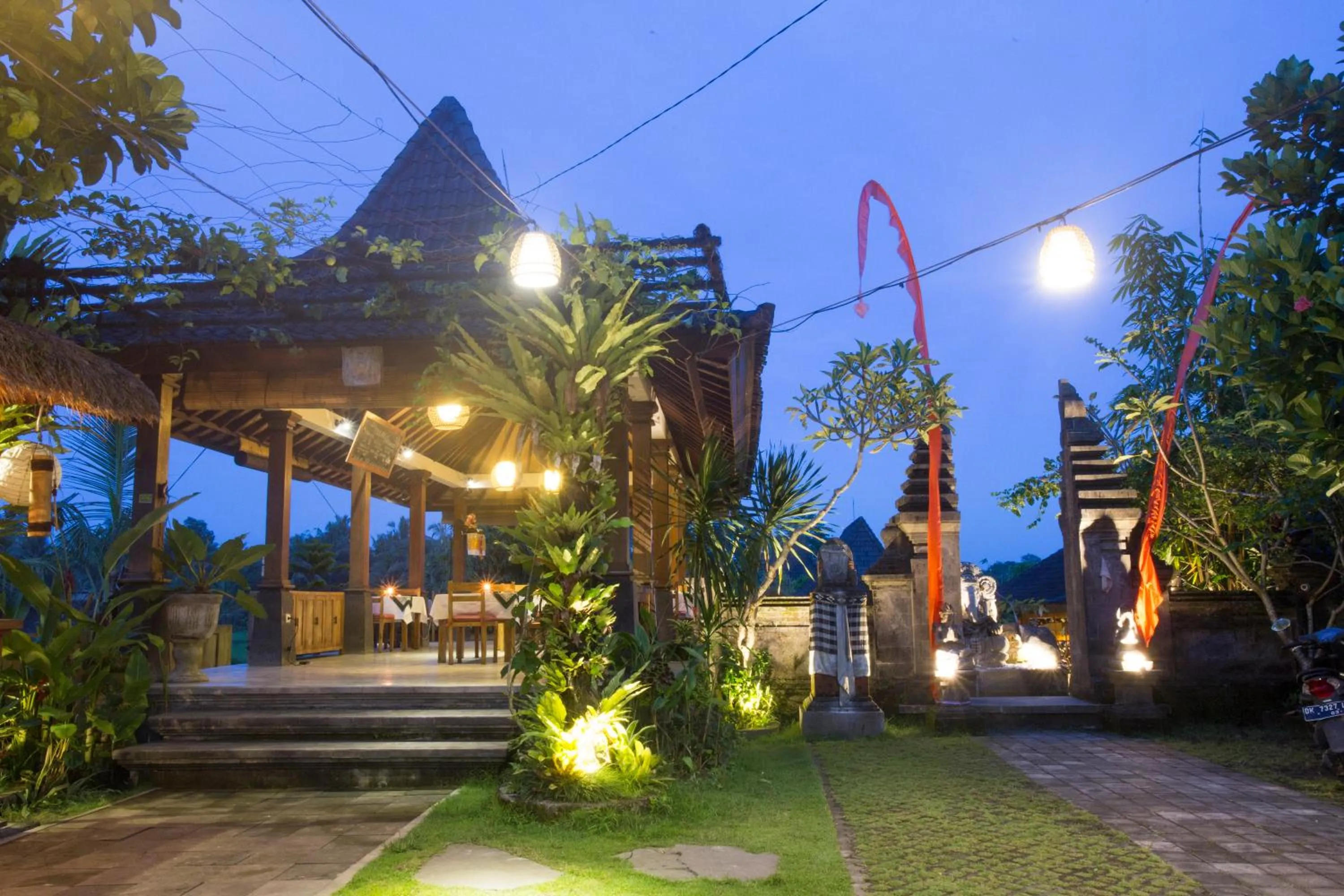 Restaurant/places to eat in Masia Villa Ubud