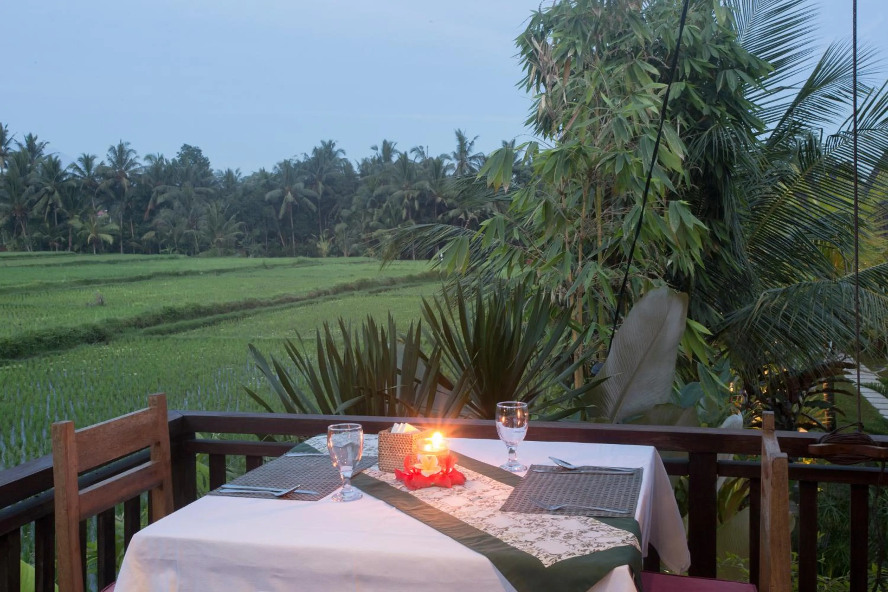 Restaurant/places to eat in Masia Villa Ubud