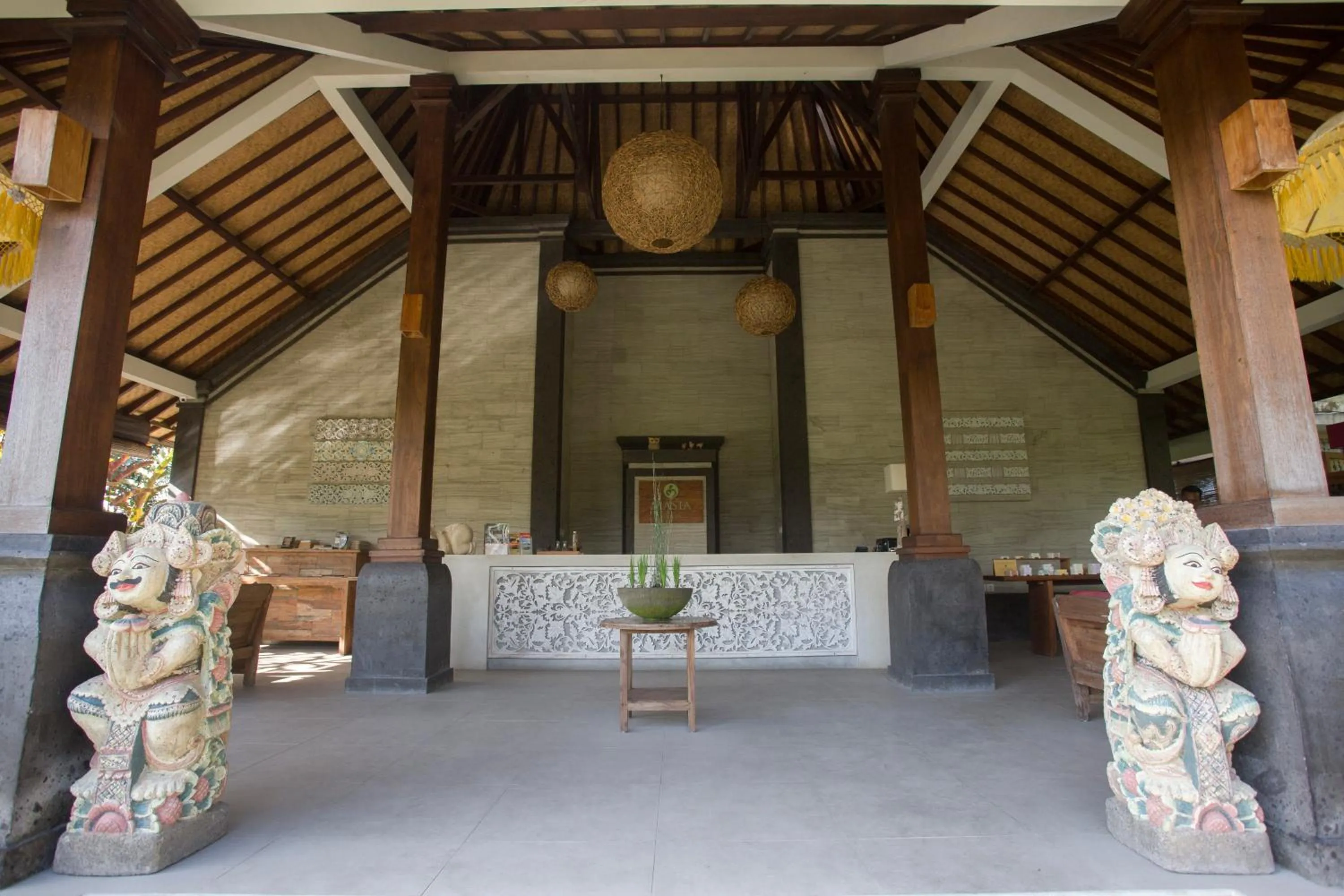 Facade/entrance in Masia Villa Ubud