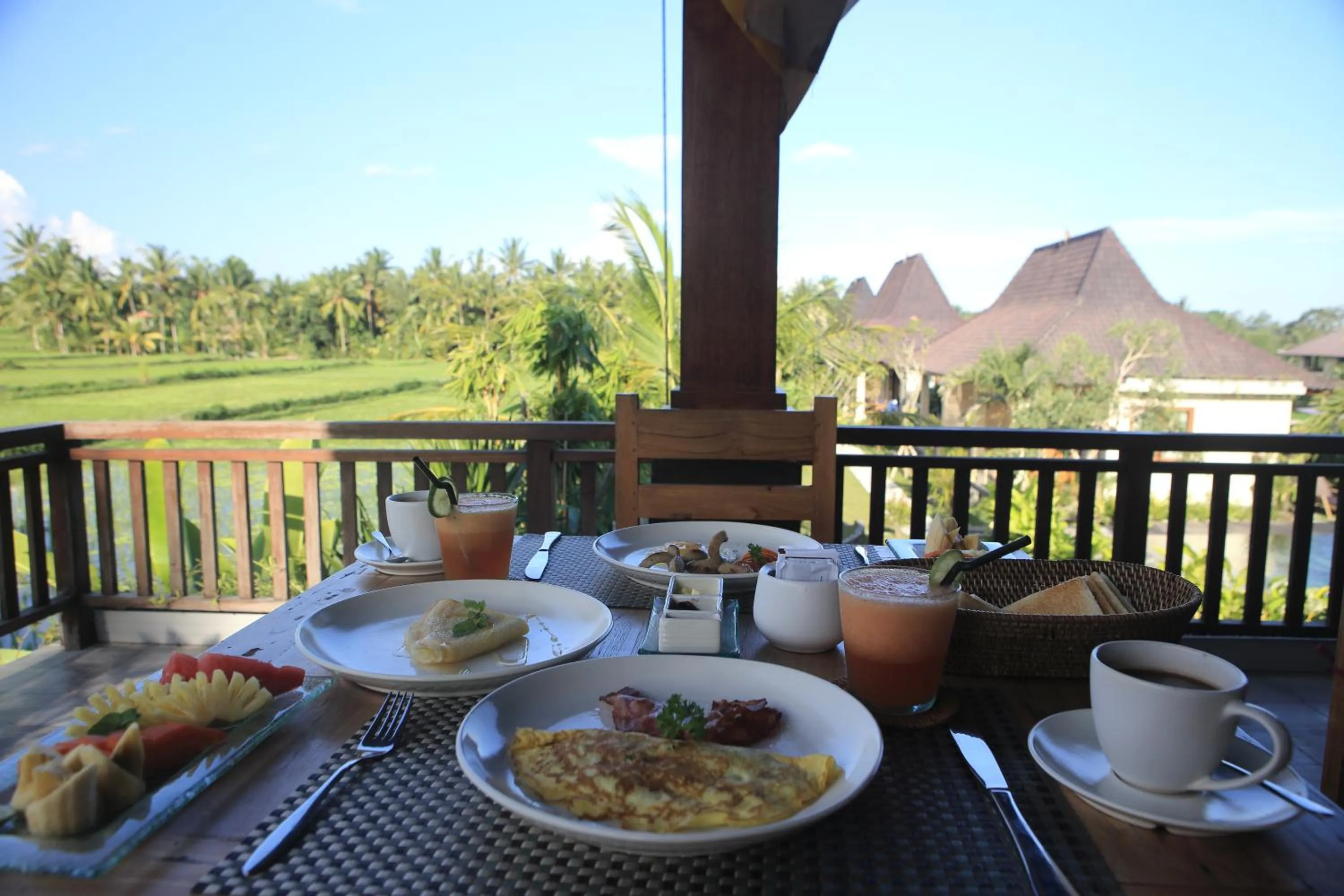 Restaurant/places to eat in Masia Villa Ubud