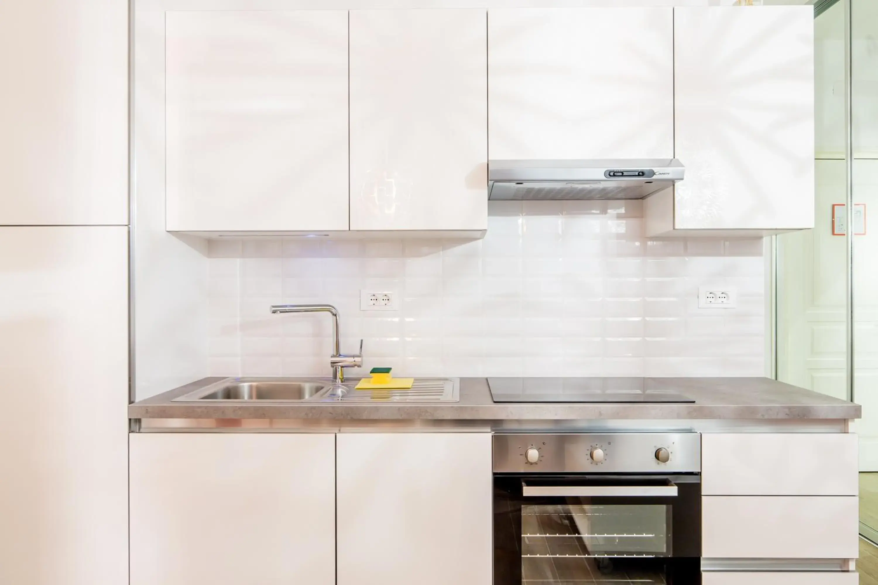 Kitchen or kitchenette in WH Apartments Kitchen or kitchenette in WH Apartments
