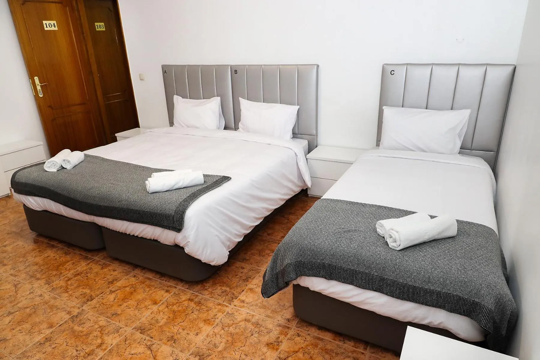 Bed in lisbon Home host