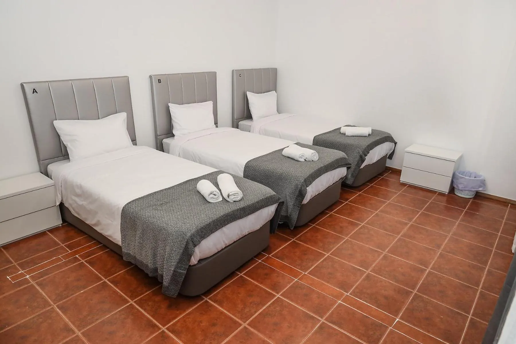 Bed in lisbon Home host