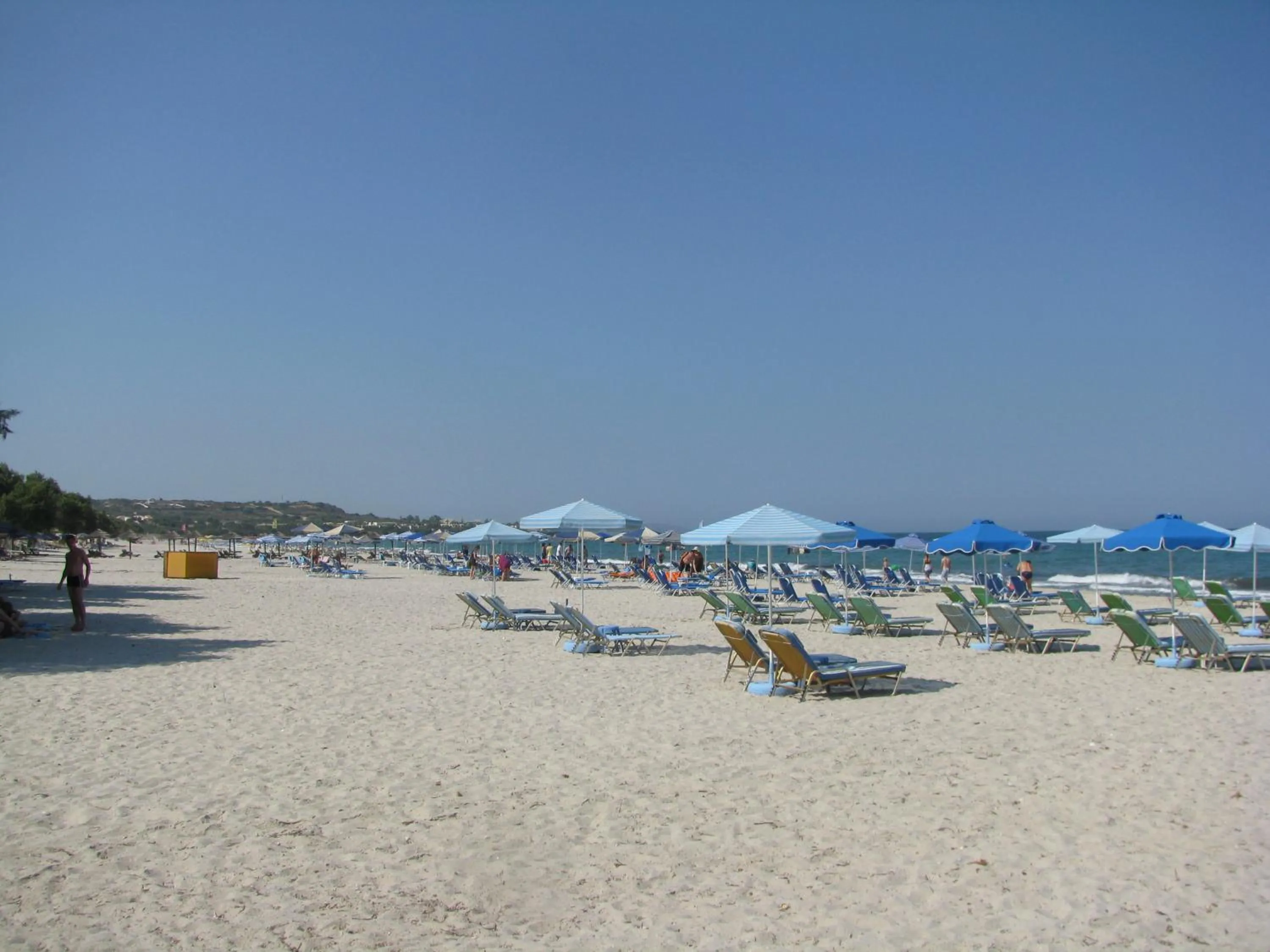 Beach in Luis Apartments
