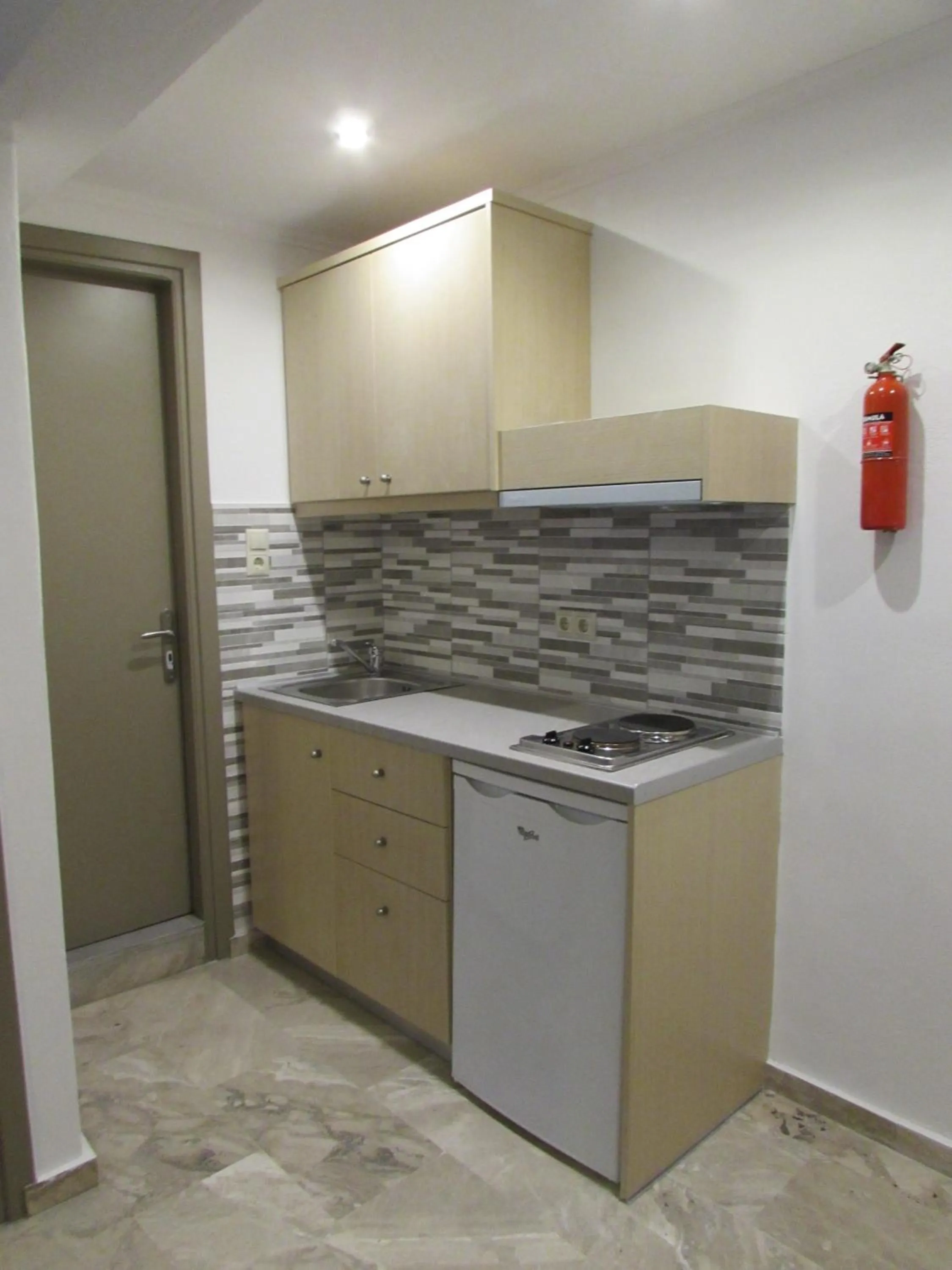 Kitchen or kitchenette in Luis Apartments