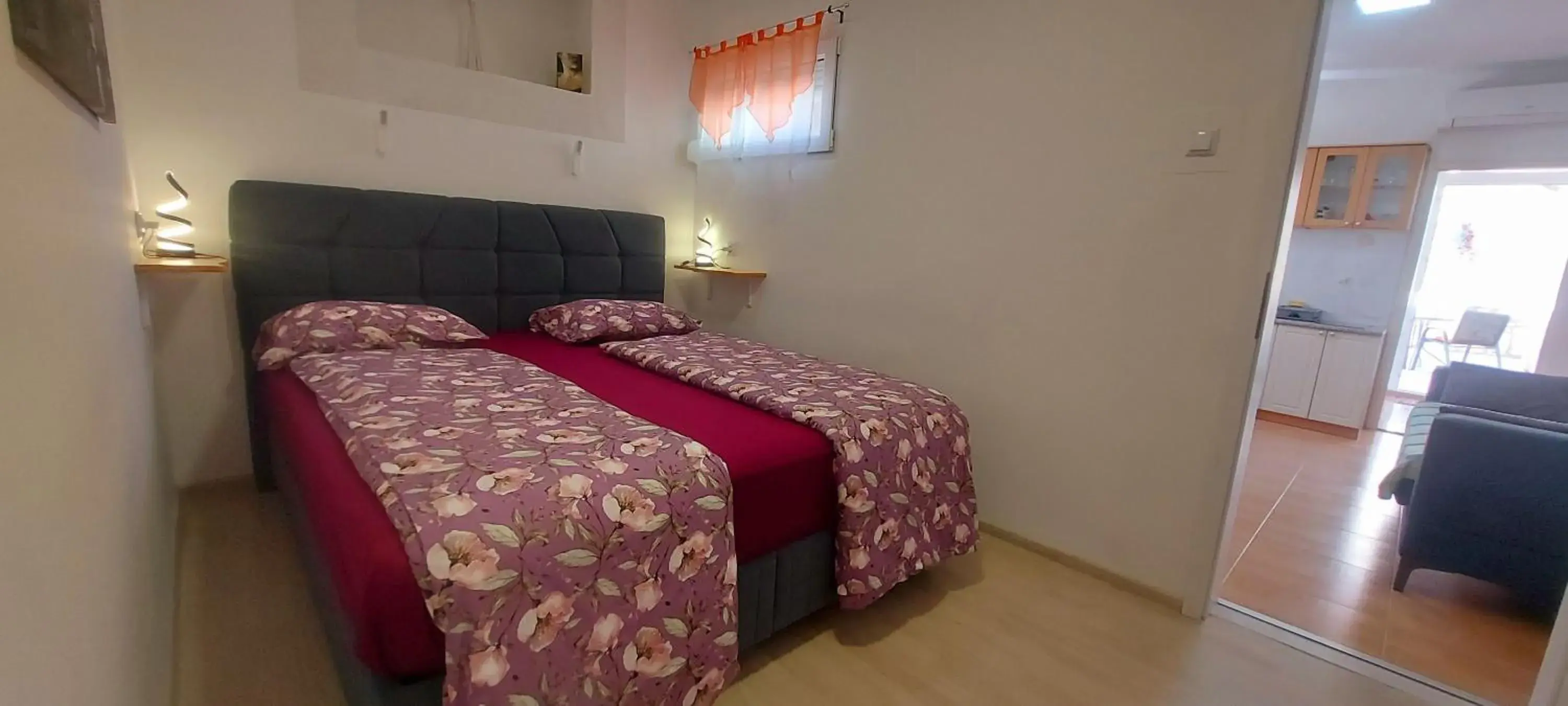 Apartment - single occupancy - Ground Floor in Ema & Sea Apartment's Apartment - single occupancy - Ground Floor in Ema & Sea Apartment's