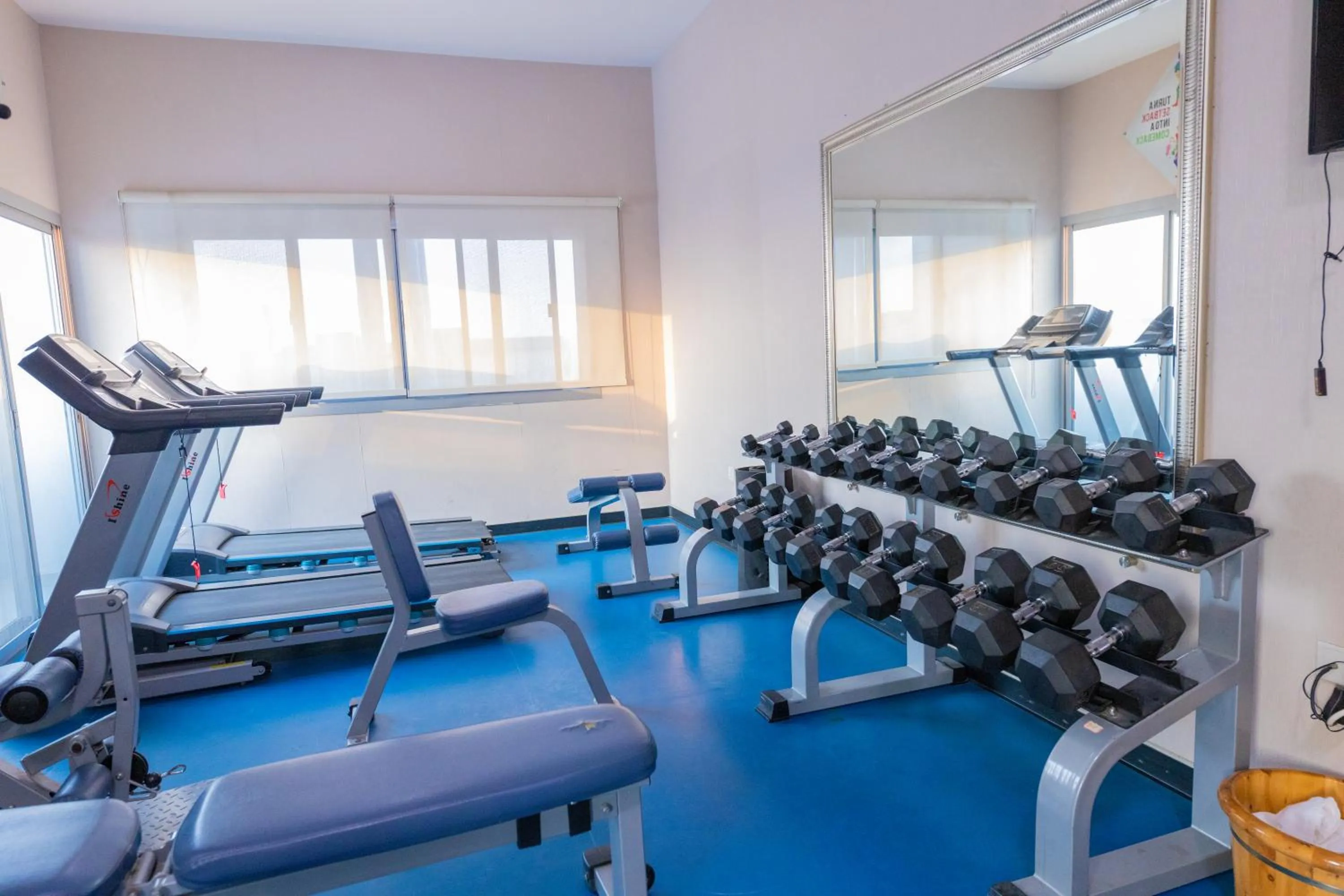Fitness centre/facilities in Ewan Tower Hotel Apartments