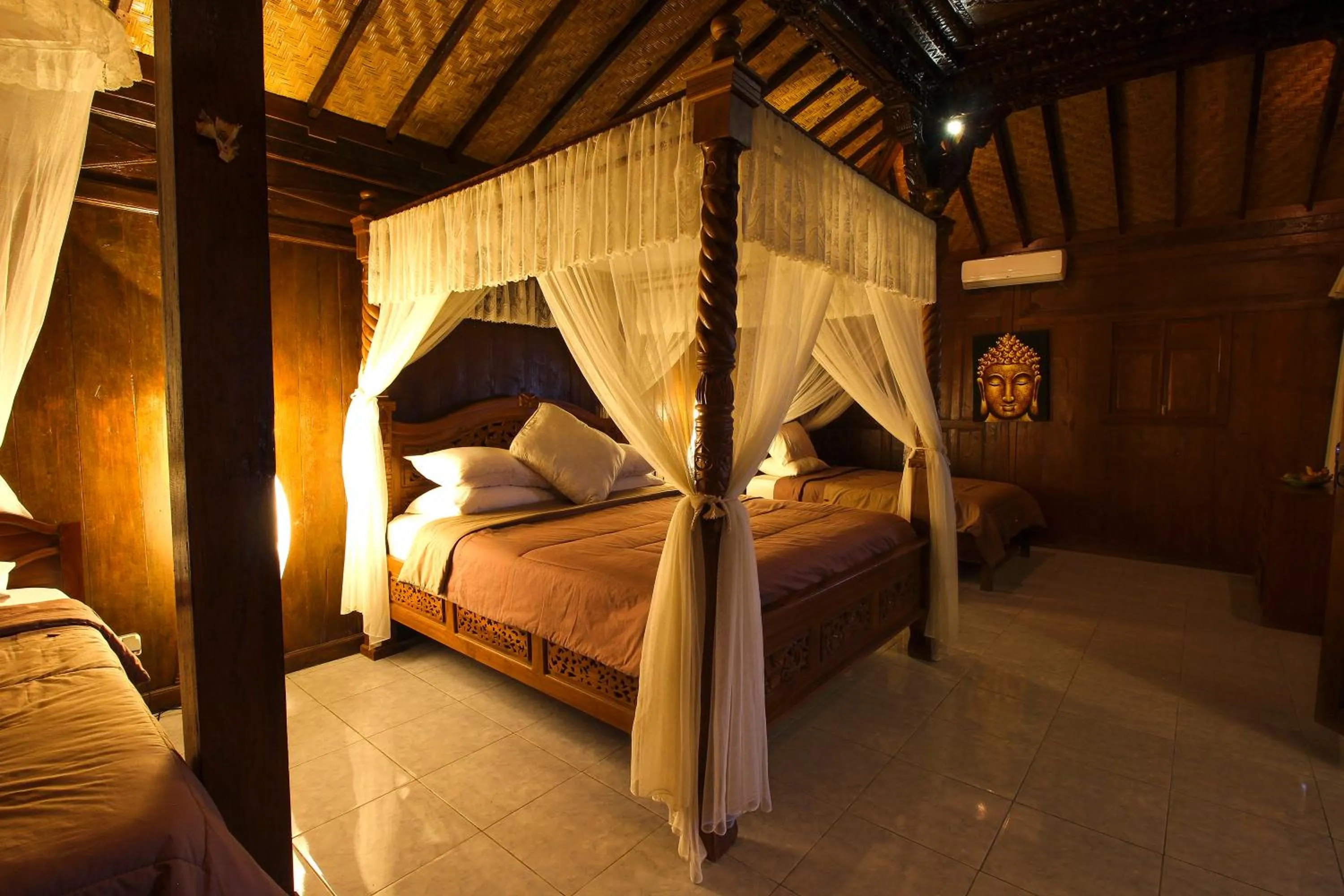 Bed in Villa Bantes mps