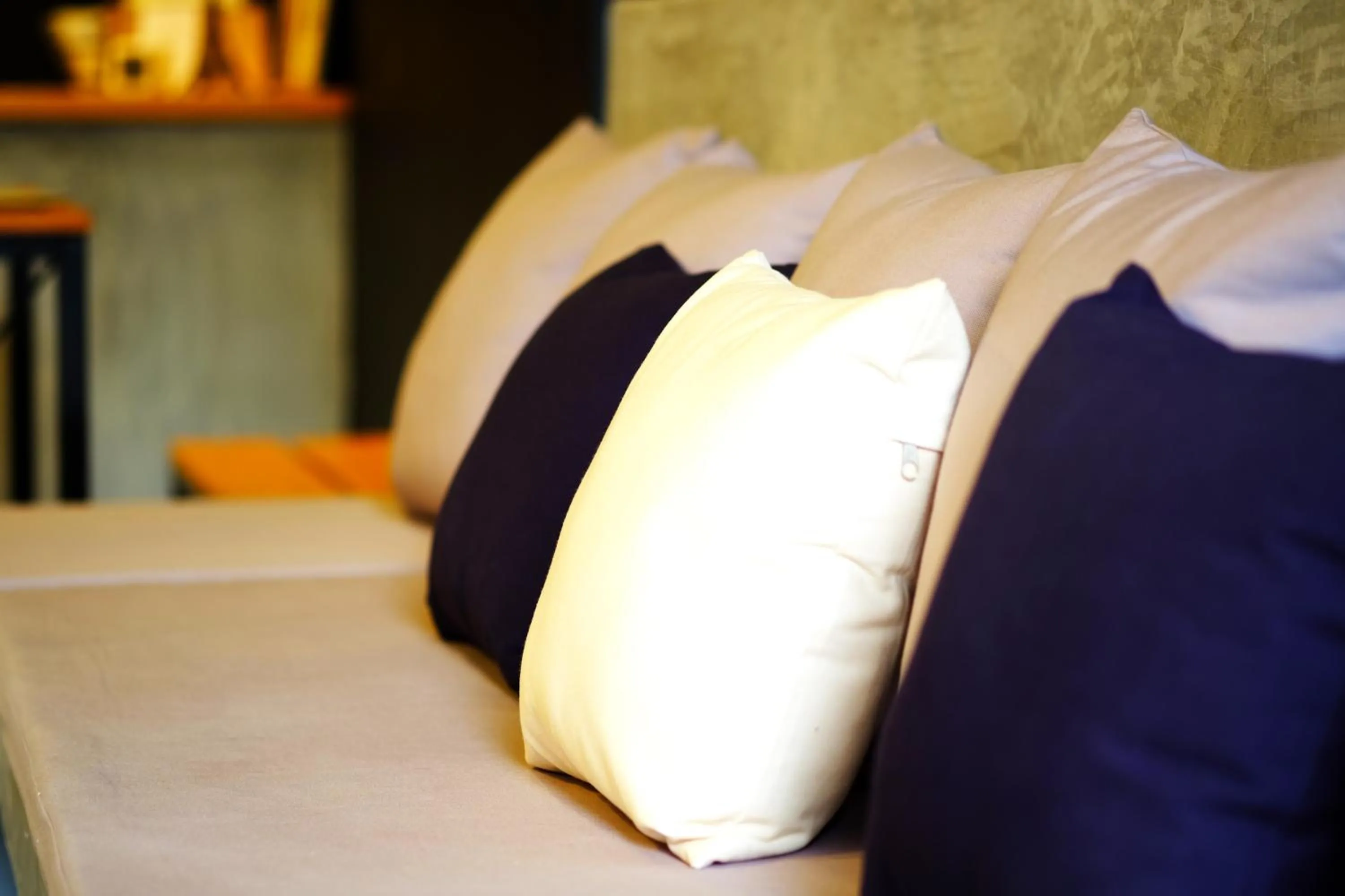 Communal lounge/ TV room, Bed in The Backpack Hostel