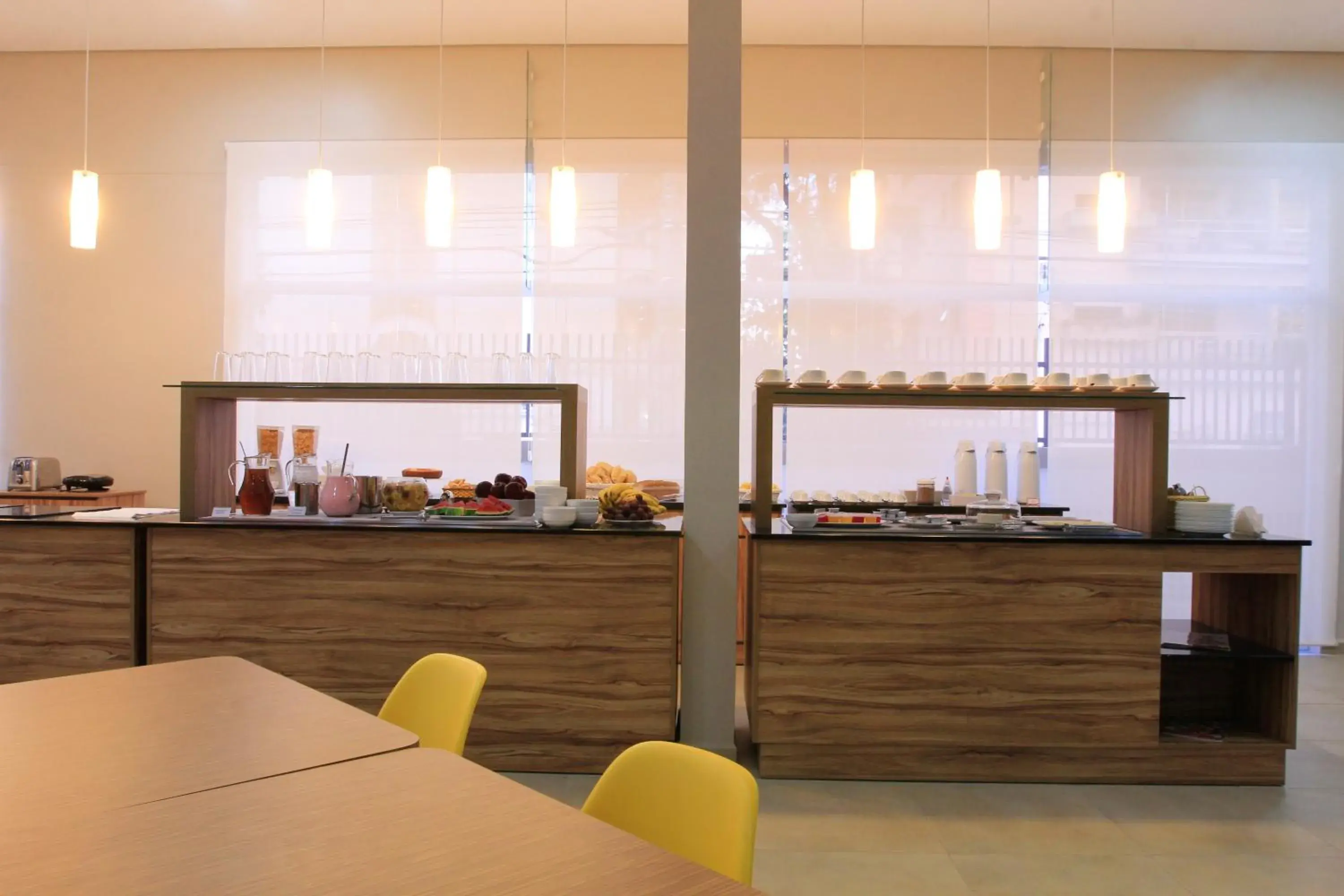 Breakfast in The World Indaiatuba Breakfast in The World Indaiatuba