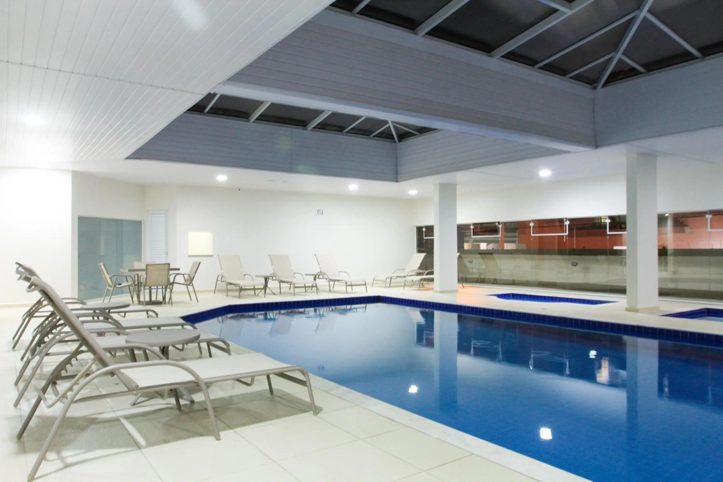 Swimming pool in The World Indaiatuba