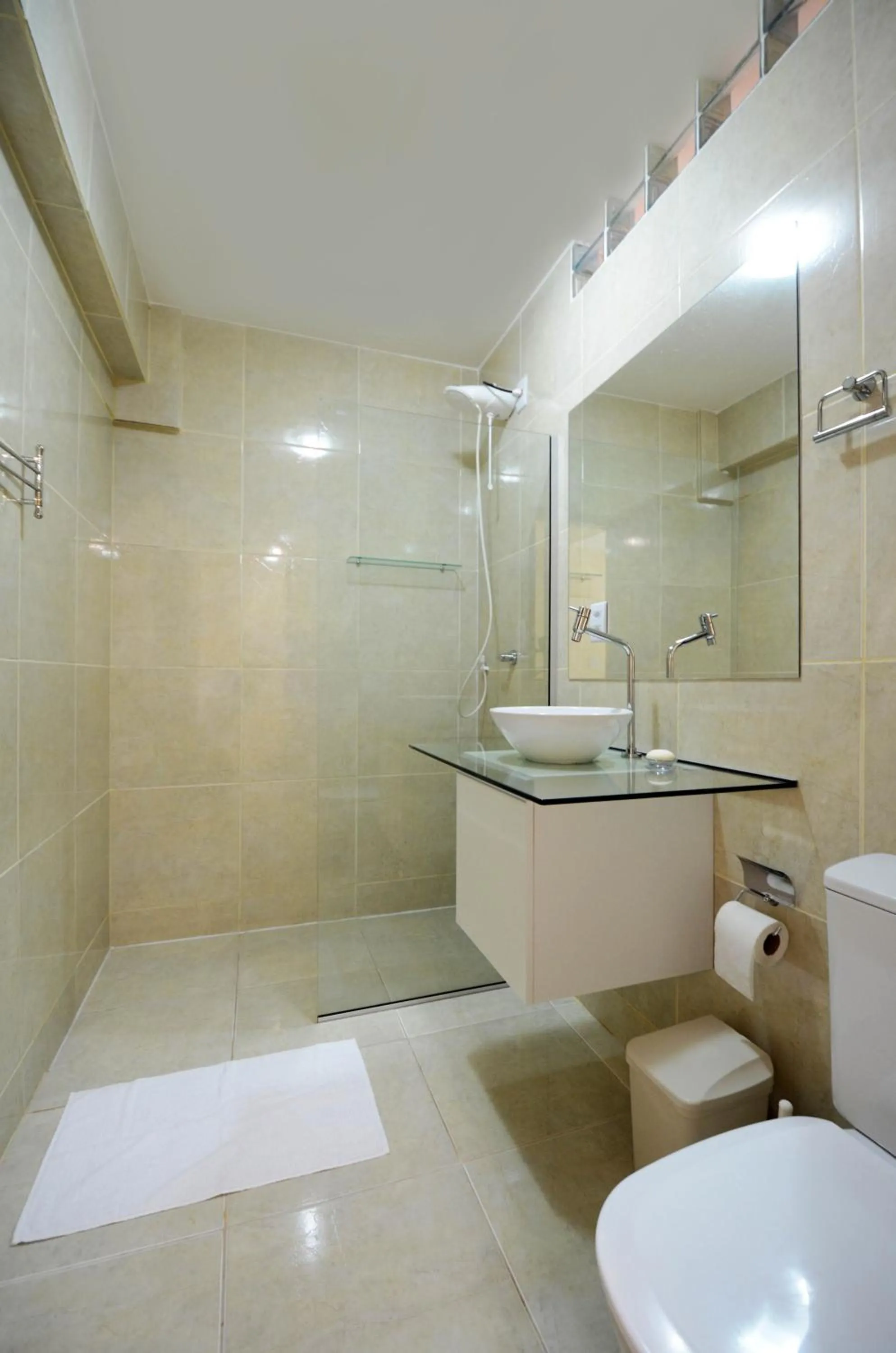 Bathroom in Flat Vila 4 Amigos