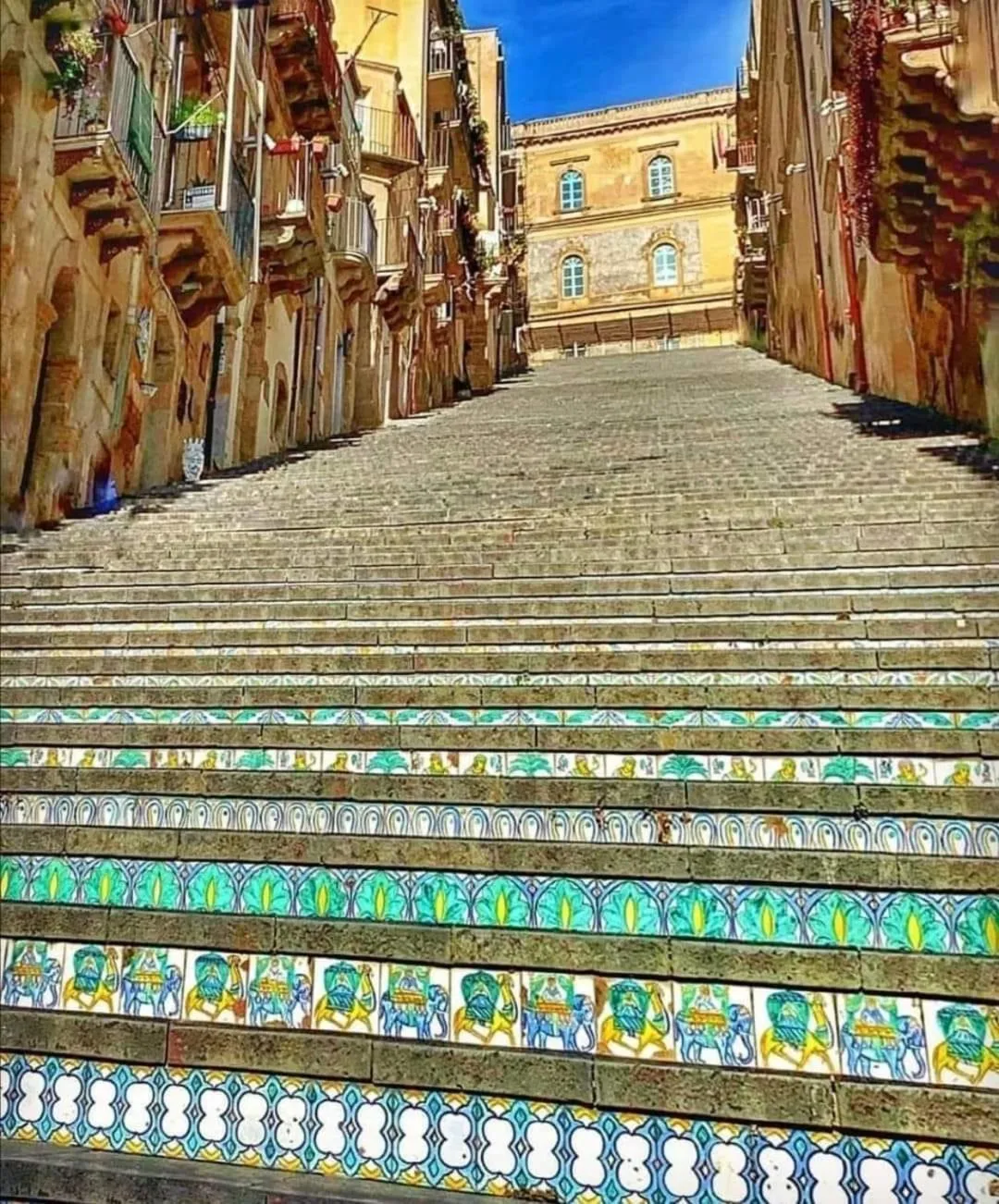 Landmark view in Casa vacanza La Ninfea intera casa