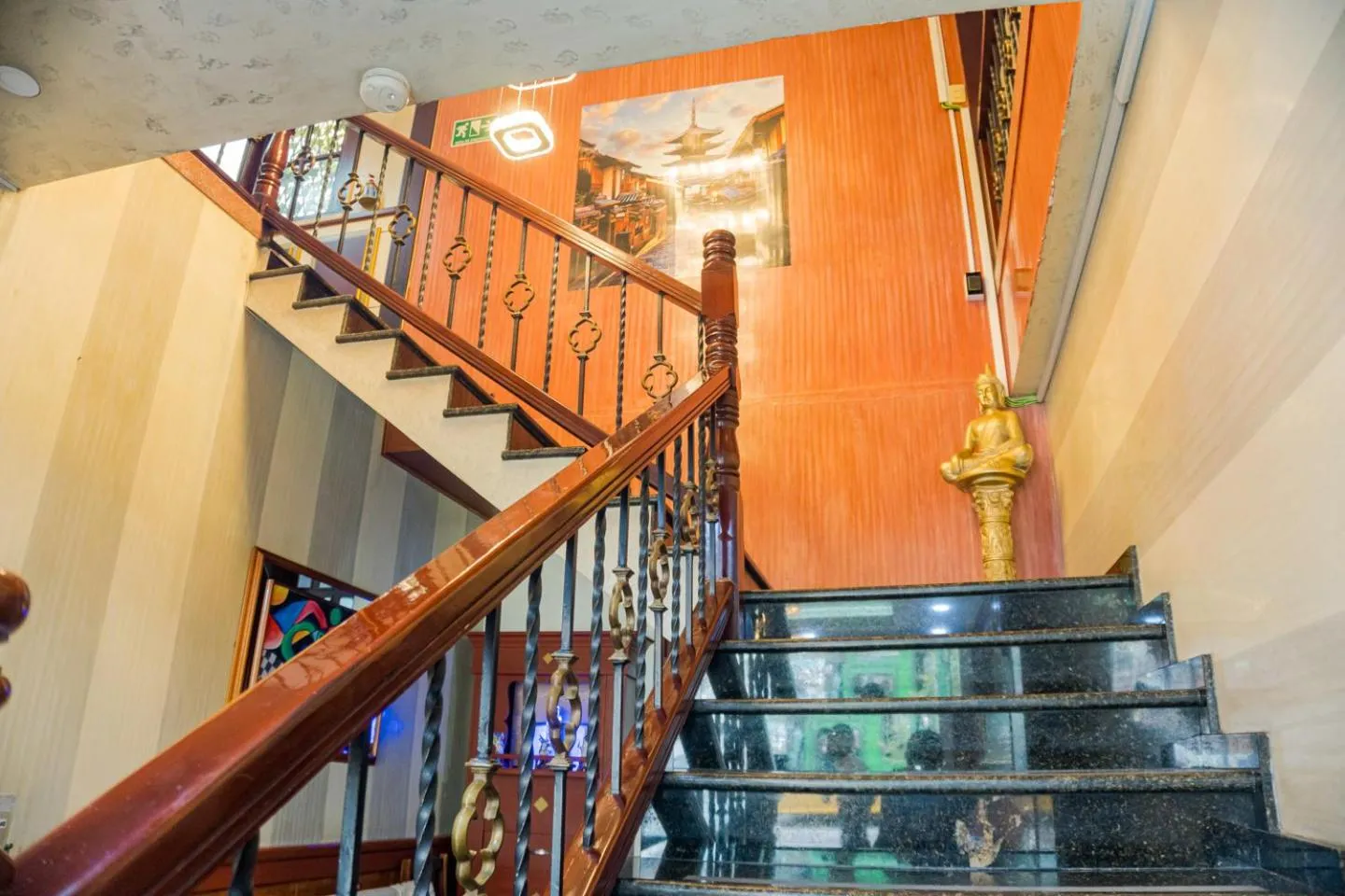 Area and facilities in Ayenda Imperio Real