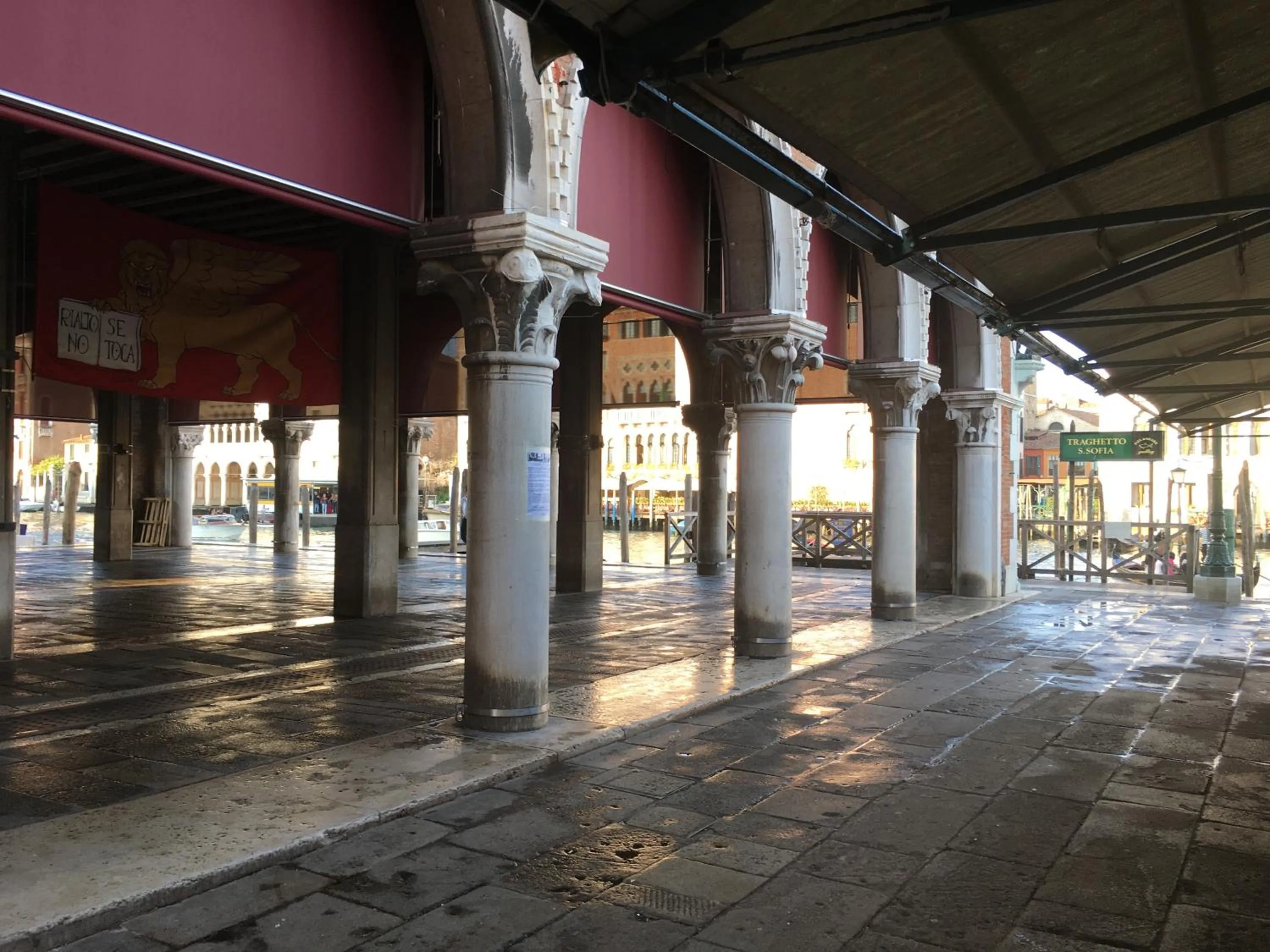 Neighbourhood in Antico Mercato