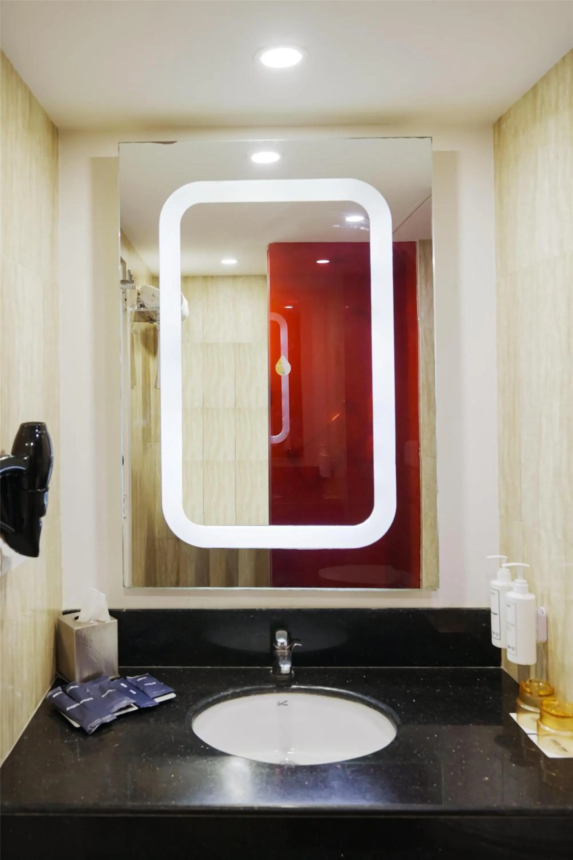 Bathroom in Park Inn By Radisson Amritsar Airport