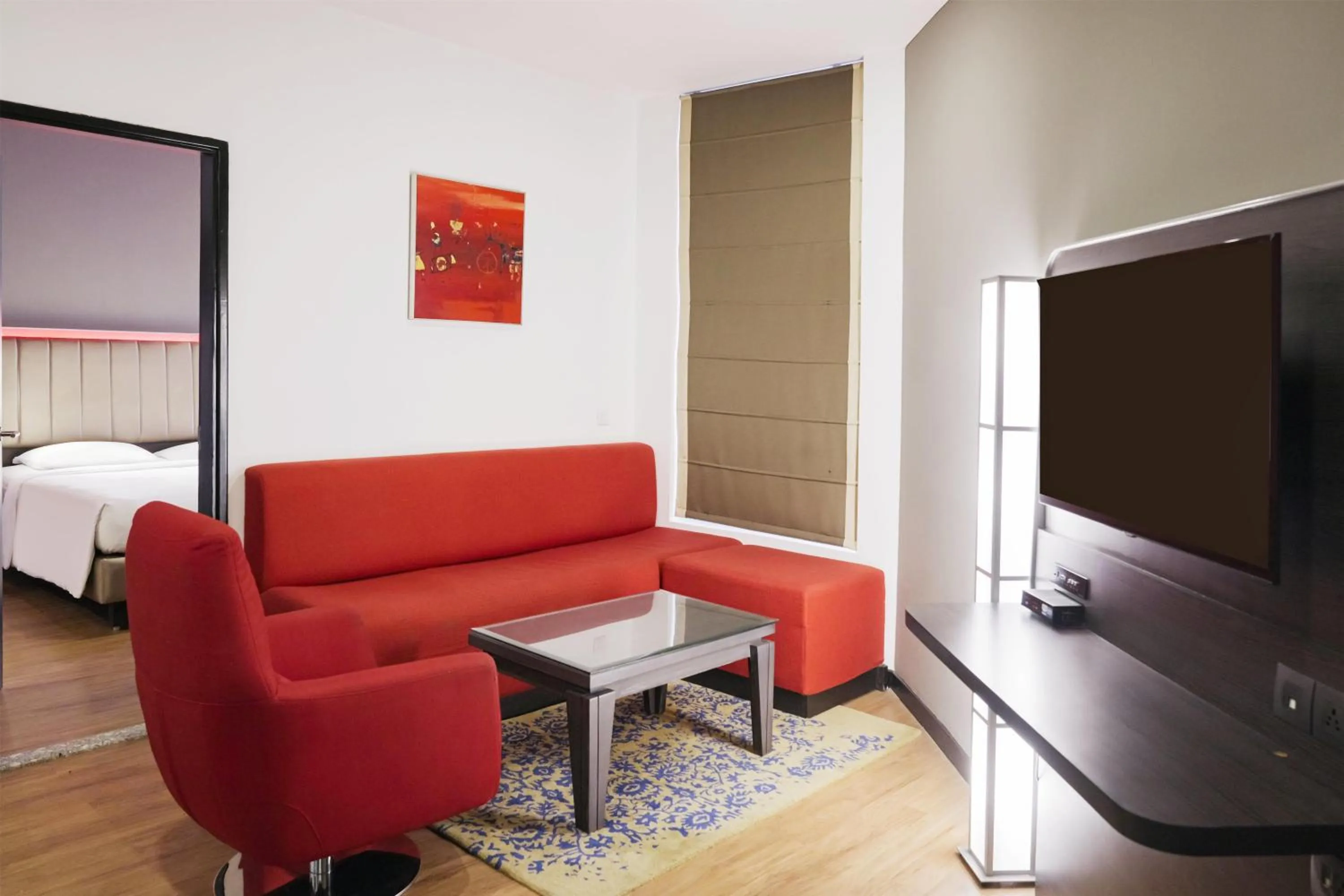 Photo of the whole room, Bed in Park Inn By Radisson Amritsar Airport