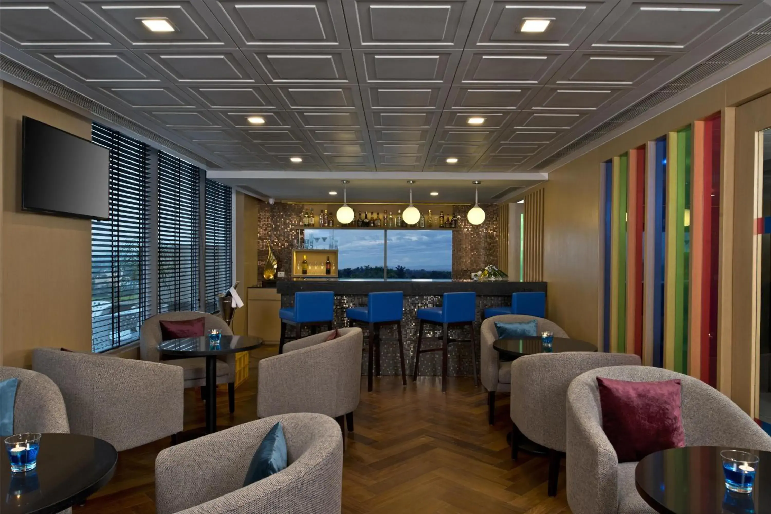 Lounge or bar in Park Inn By Radisson Amritsar Airport Lounge or bar in Park Inn By Radisson Amritsar Airport