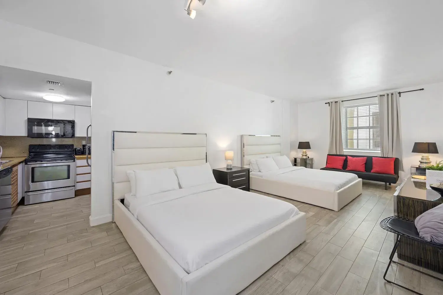 Superior Studio in Casa Grande Suites on Ocean Drive Superior Studio in Casa Grande Suites on Ocean Drive