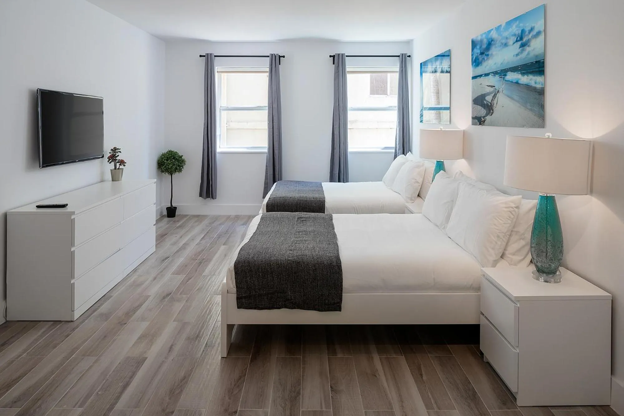 Bedroom, Bed in Casa Grande Suites on Ocean Drive