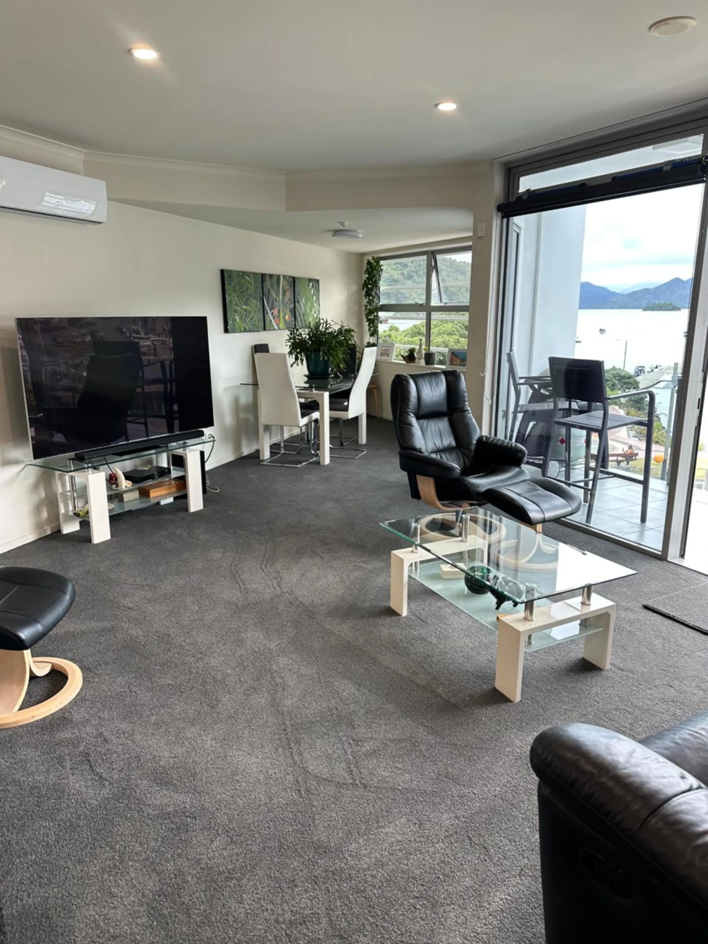 Living room in Picton Waterfront Apartments