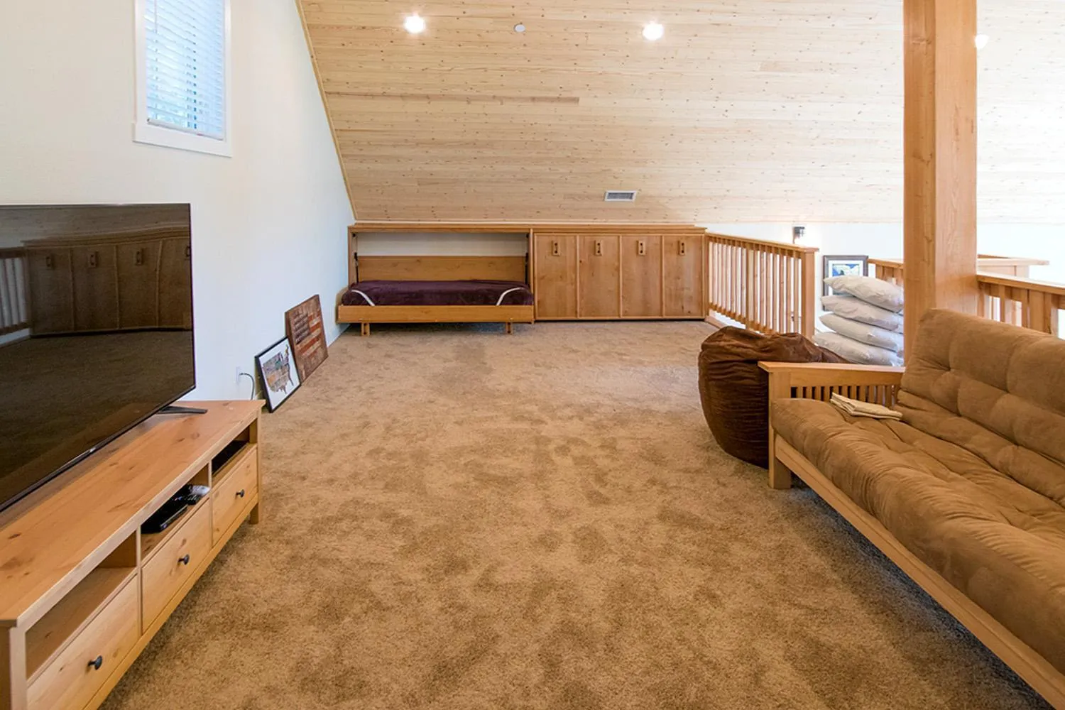 Bed in River Rock Retreat